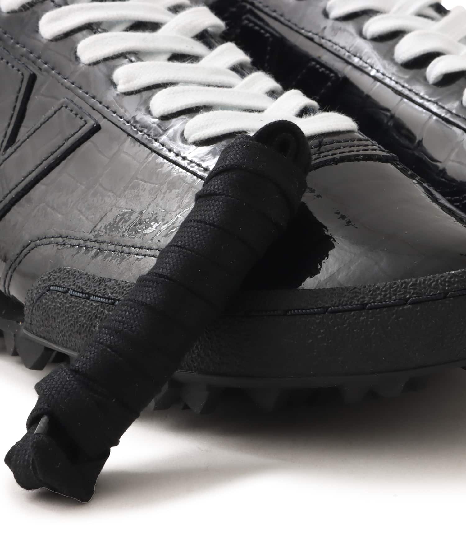 New Balance UGTR2SV BLACKの画像