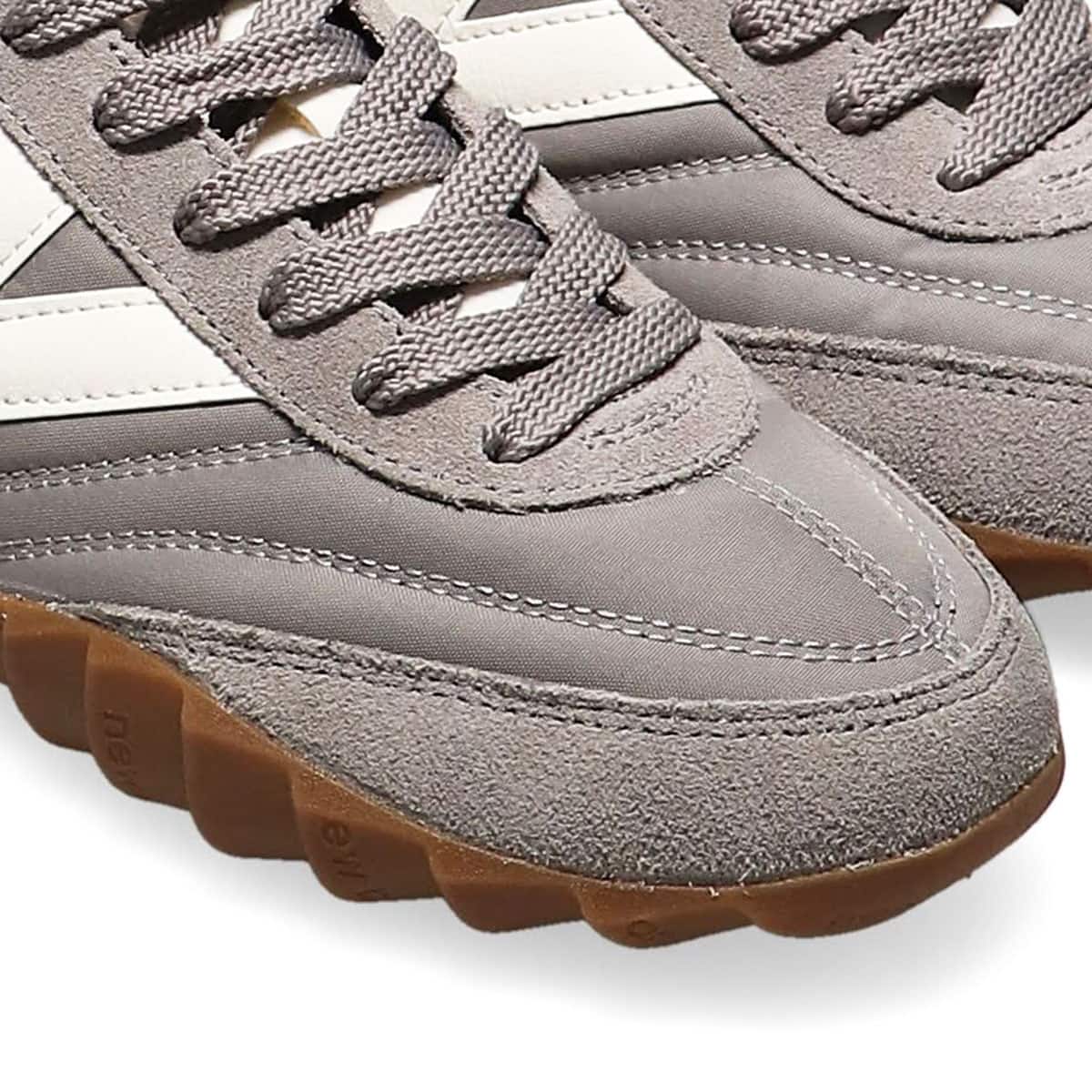 New Balance URC30AD GRAYの画像