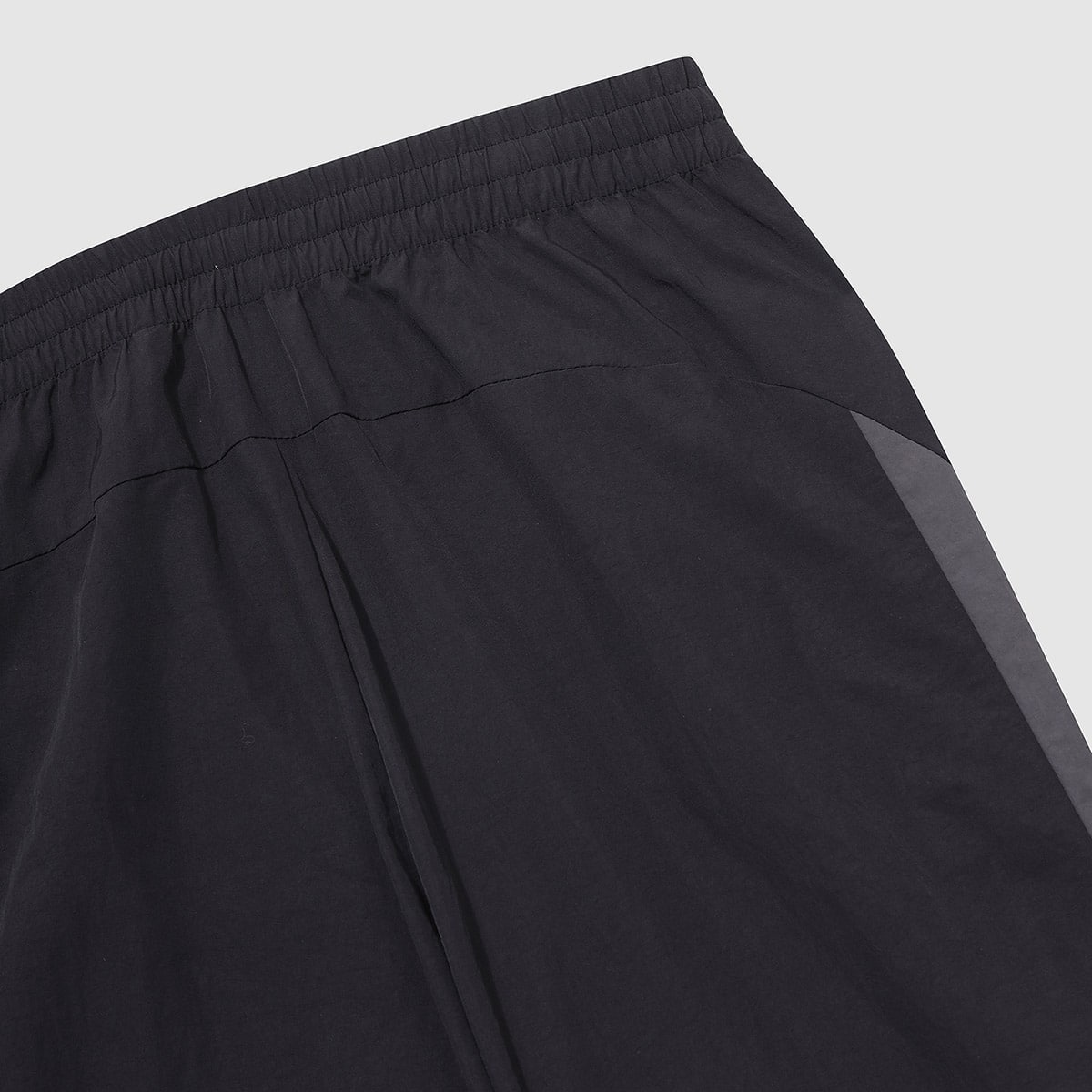 UMBRO HBL CELEB Woven Setup Pants ブラックの画像