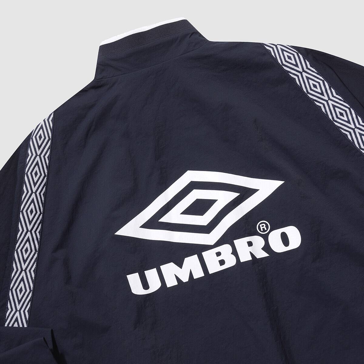 UMBRO HBL OG Woven Standneck Anorak ダークネイビーの画像