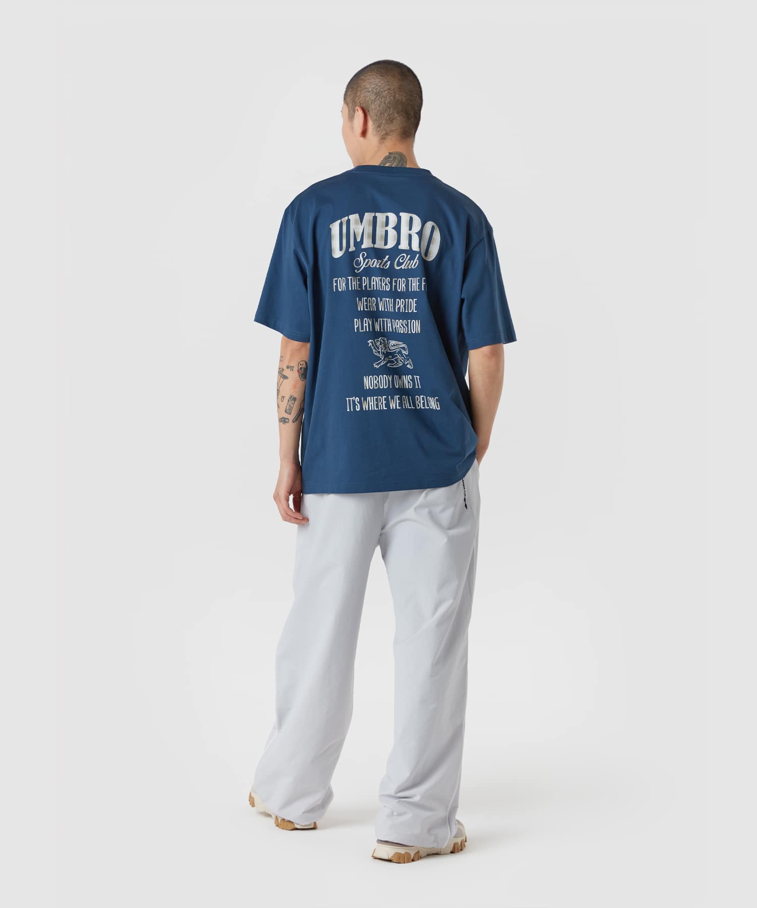 UMBRO 【KOREA COLLECTION】OMBRE SHORTS SLEEVE T-SHIRTS ネイビーの画像