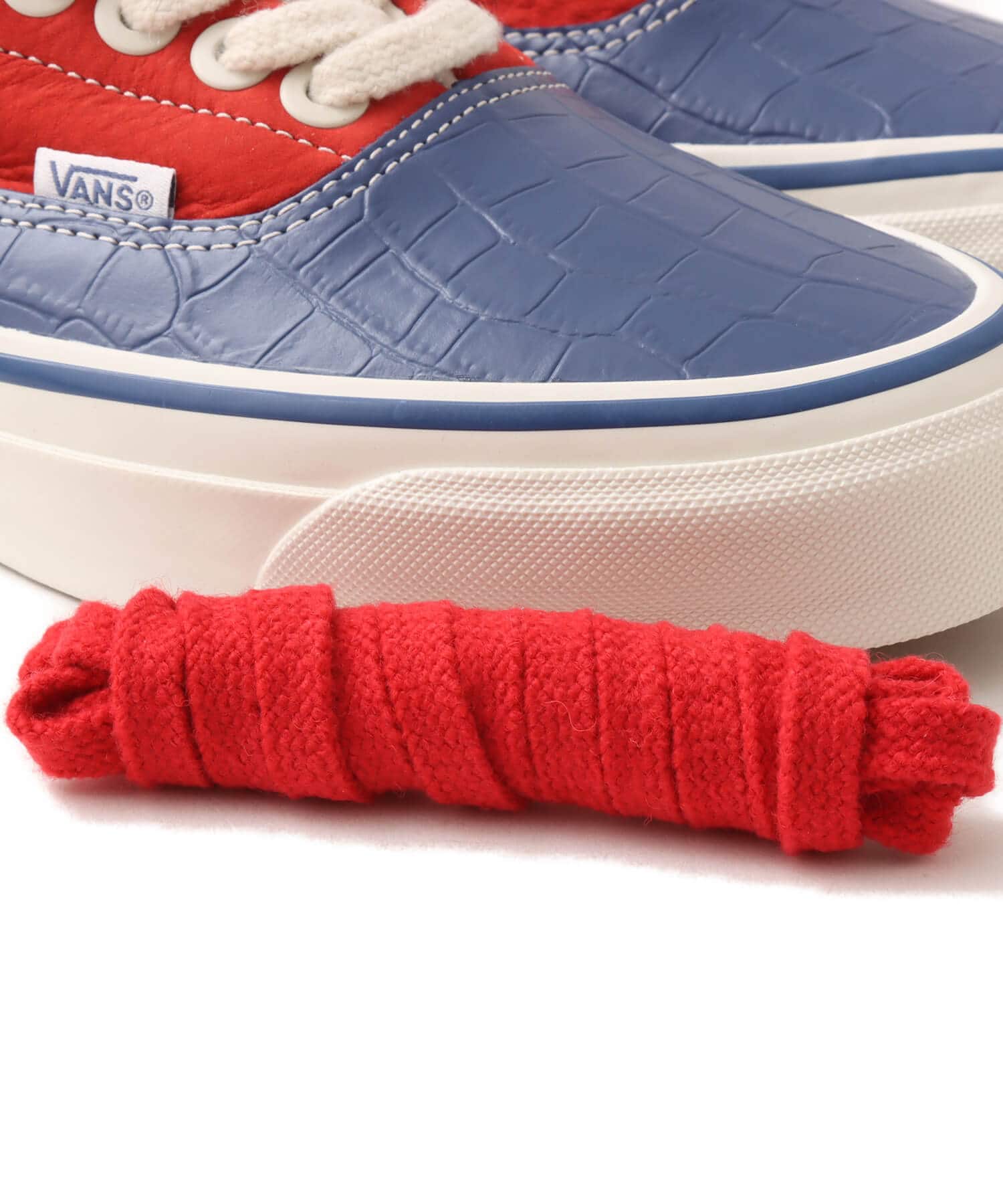 VANS OTW Era 95 Vibram  Navy Red Patentの画像