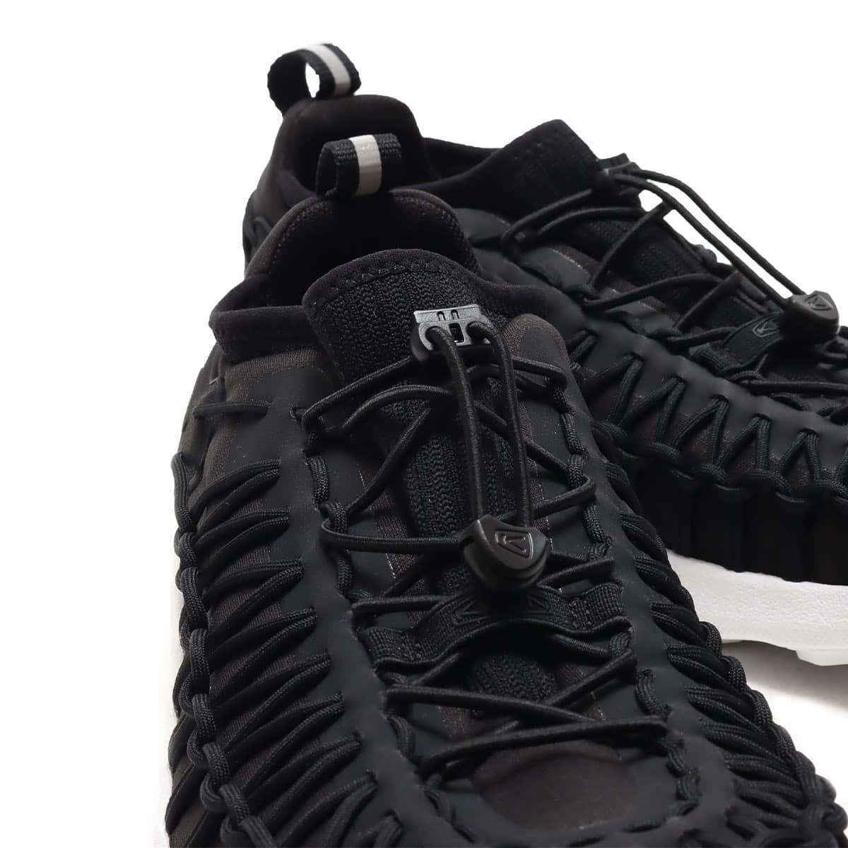 KEEN UNEEK SNK SNEAKER BLACK/STAR WHITE 20FW-Iの画像