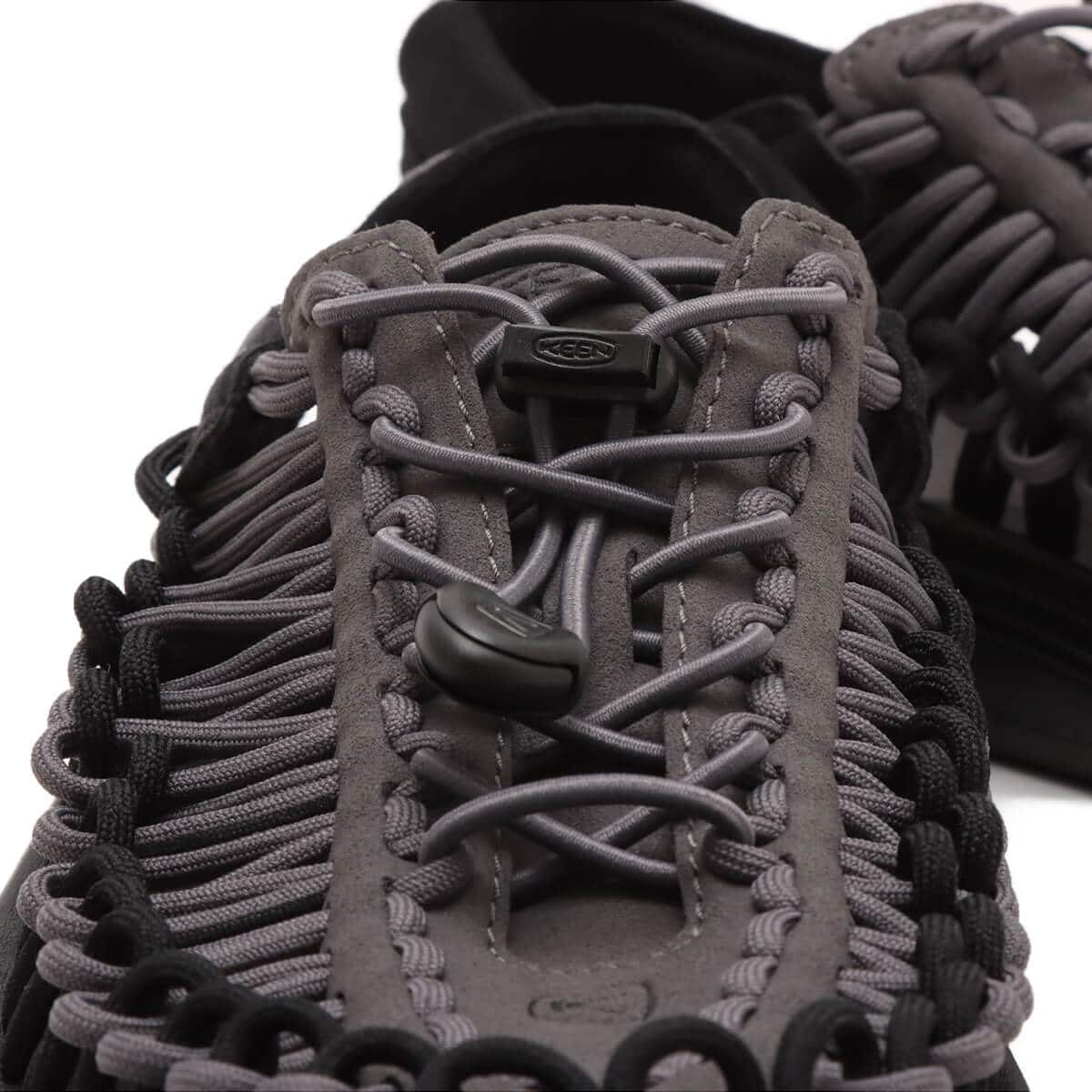 KEEN UNEEK Magnet/Steel Greyの画像