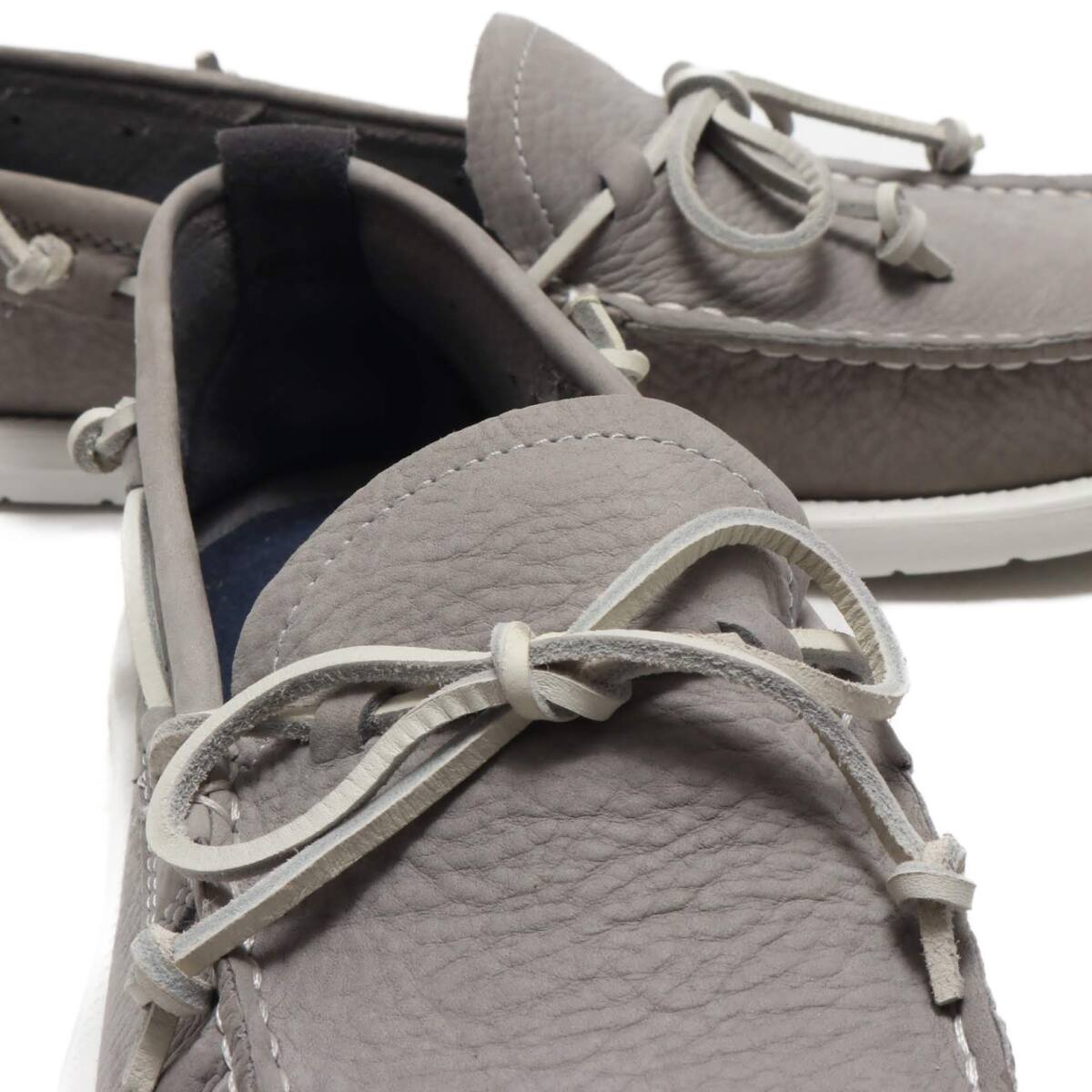 UGG M BEACH MOC SLIP-ON SEAL 20SS-Iの画像