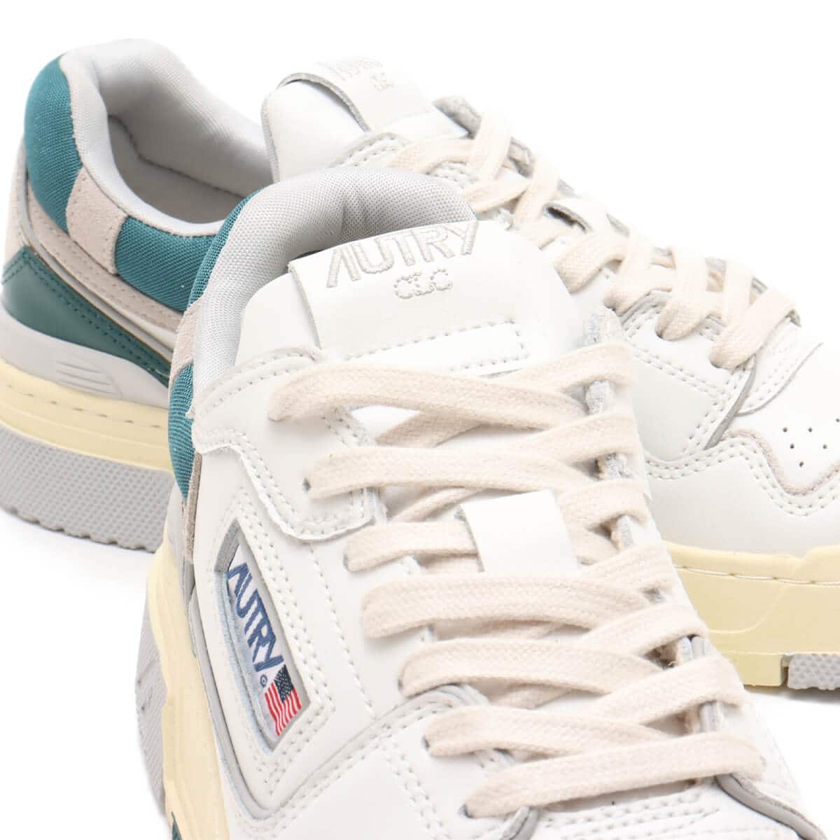 AUTRY CLC LOW WH/VAP/FOR の画像