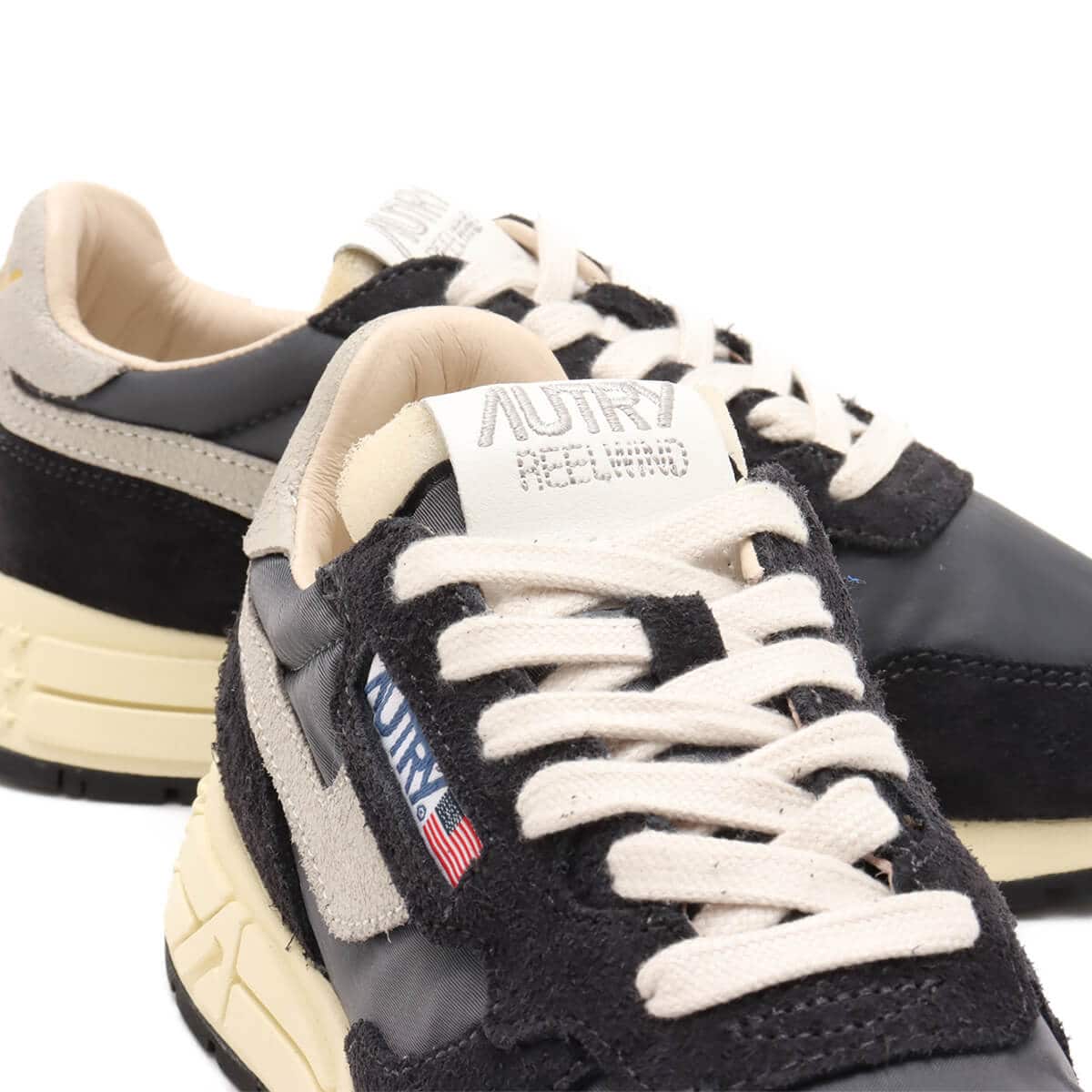AUTRY WHIRLWIND LOW WHT/BLACKの画像