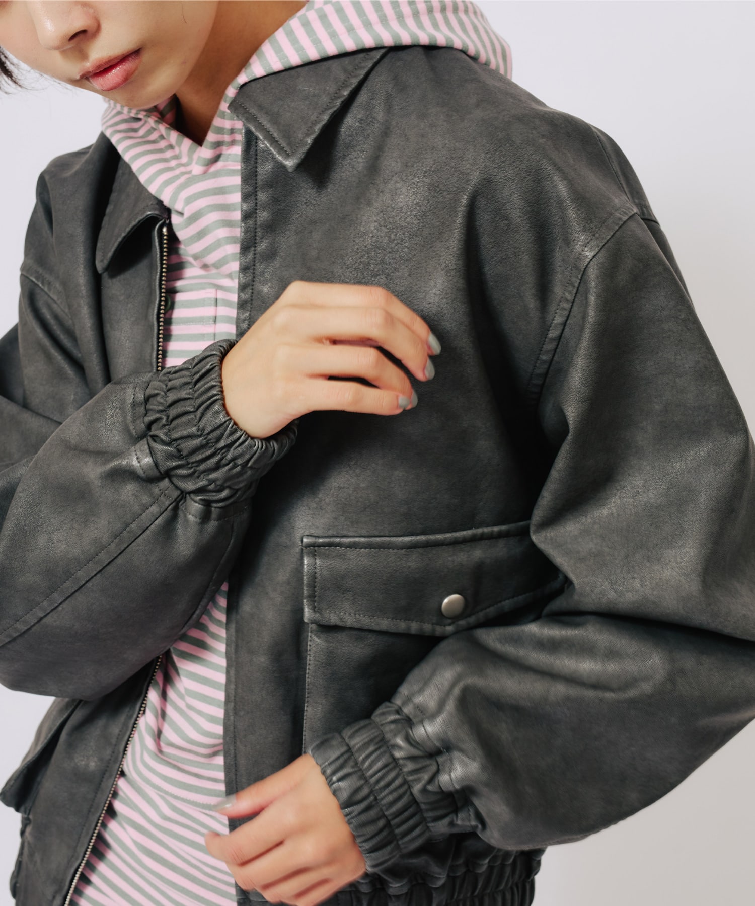 atmos pink Faux Leather Jacket BLACKの画像