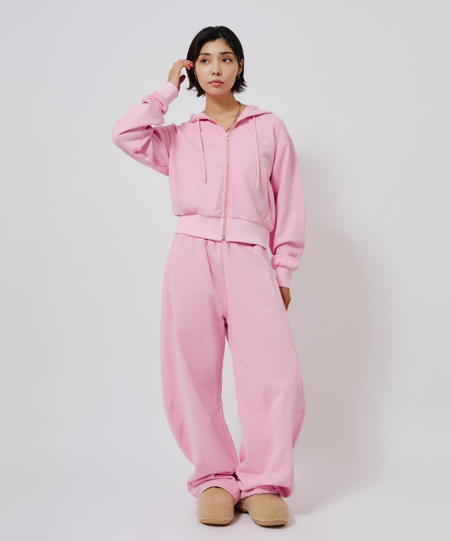 atmos pink Sweat Baggy Pants PINKの画像