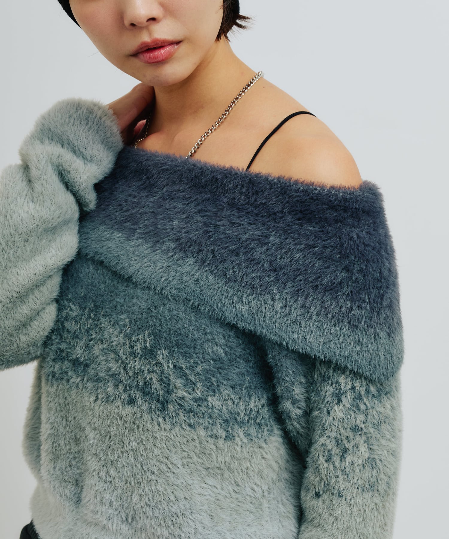 atmos pink Off Shoulder Knit Tops GRAYの画像