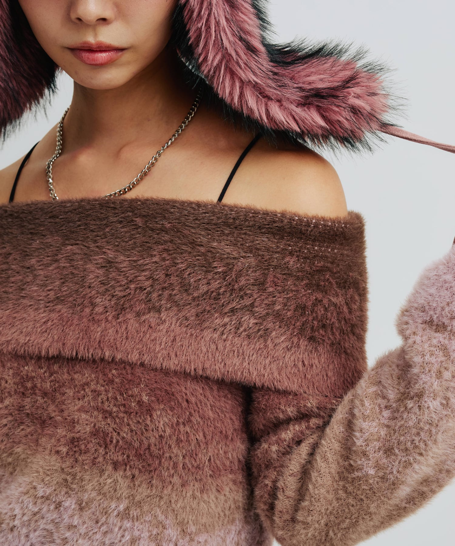 atmos pink Off Shoulder Knit Tops PINKの画像