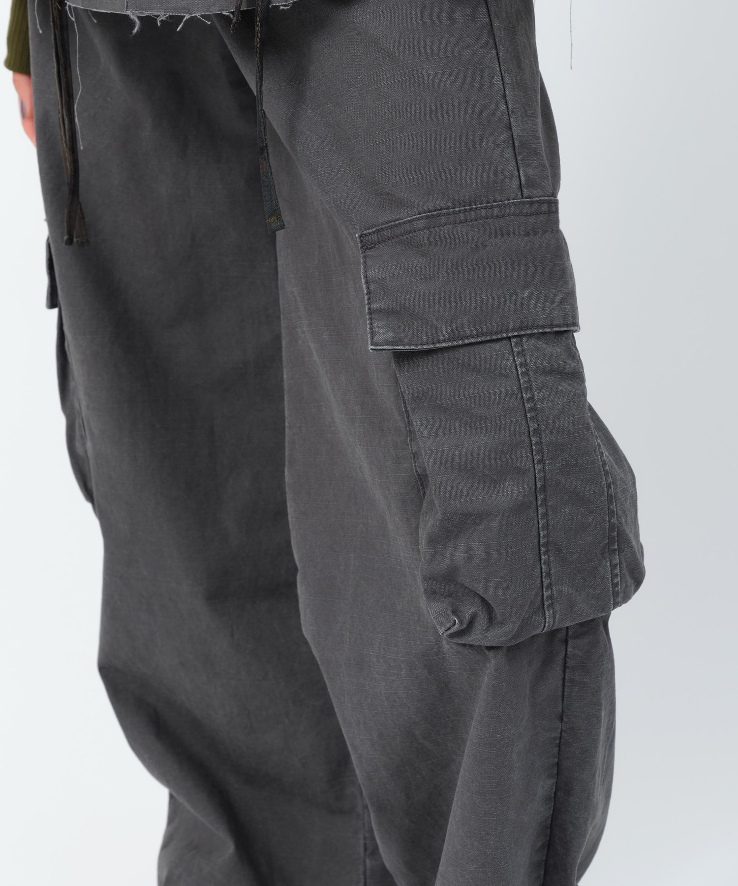 atmos pink Skirt Layered Pants CHARCOALの画像