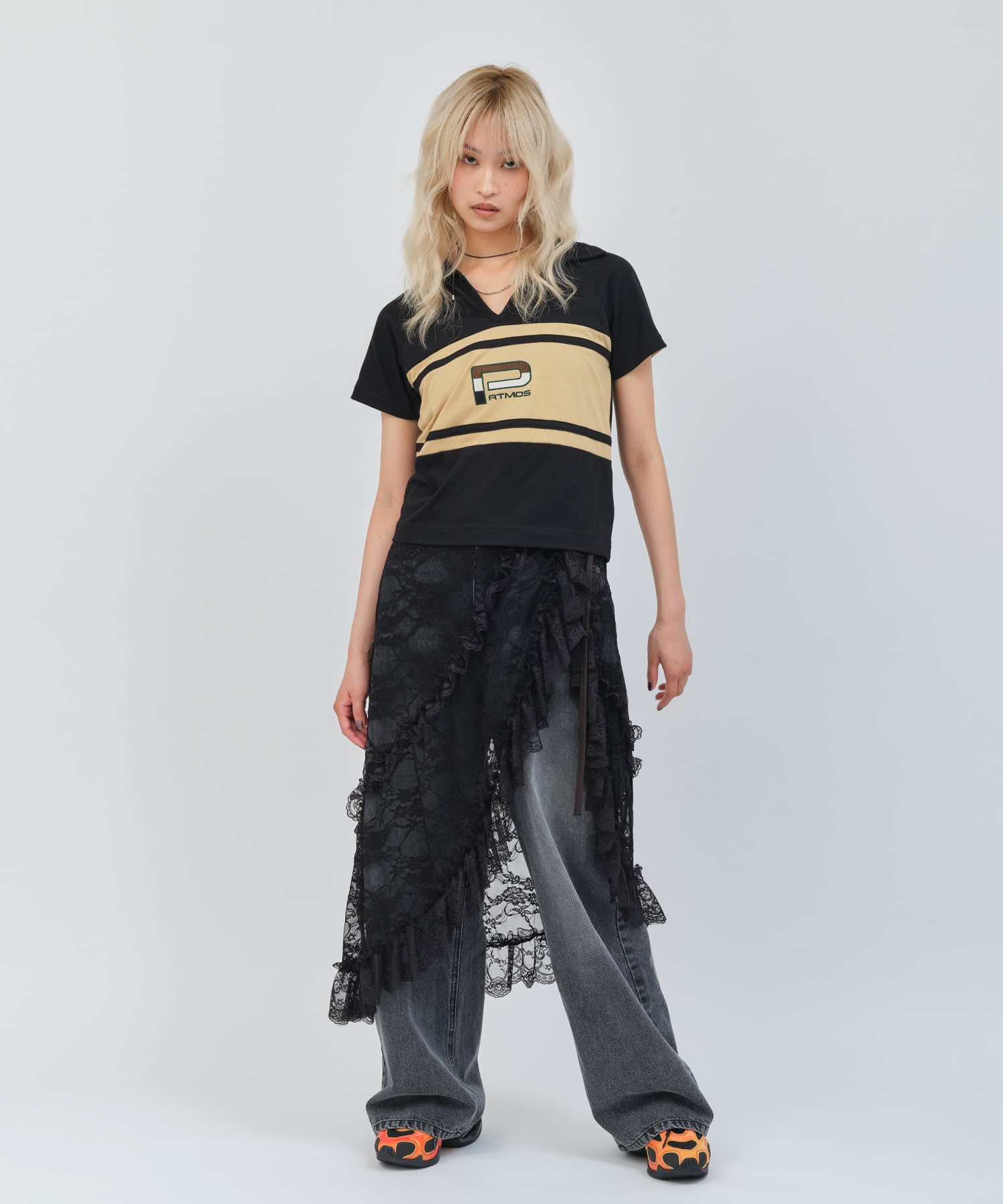 atmos pink Lace Wrap Skirt GRAYの画像