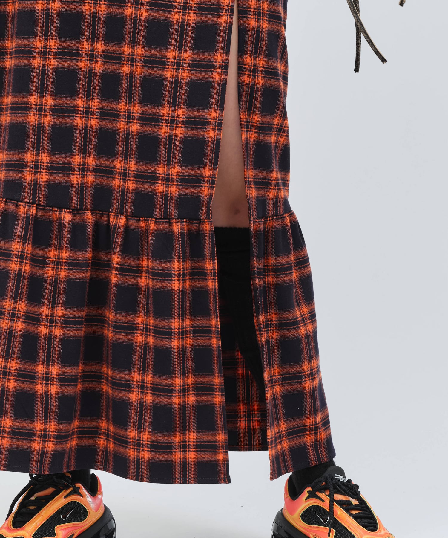 atmos pink Plaid Tiered Skirt ORANGEの画像