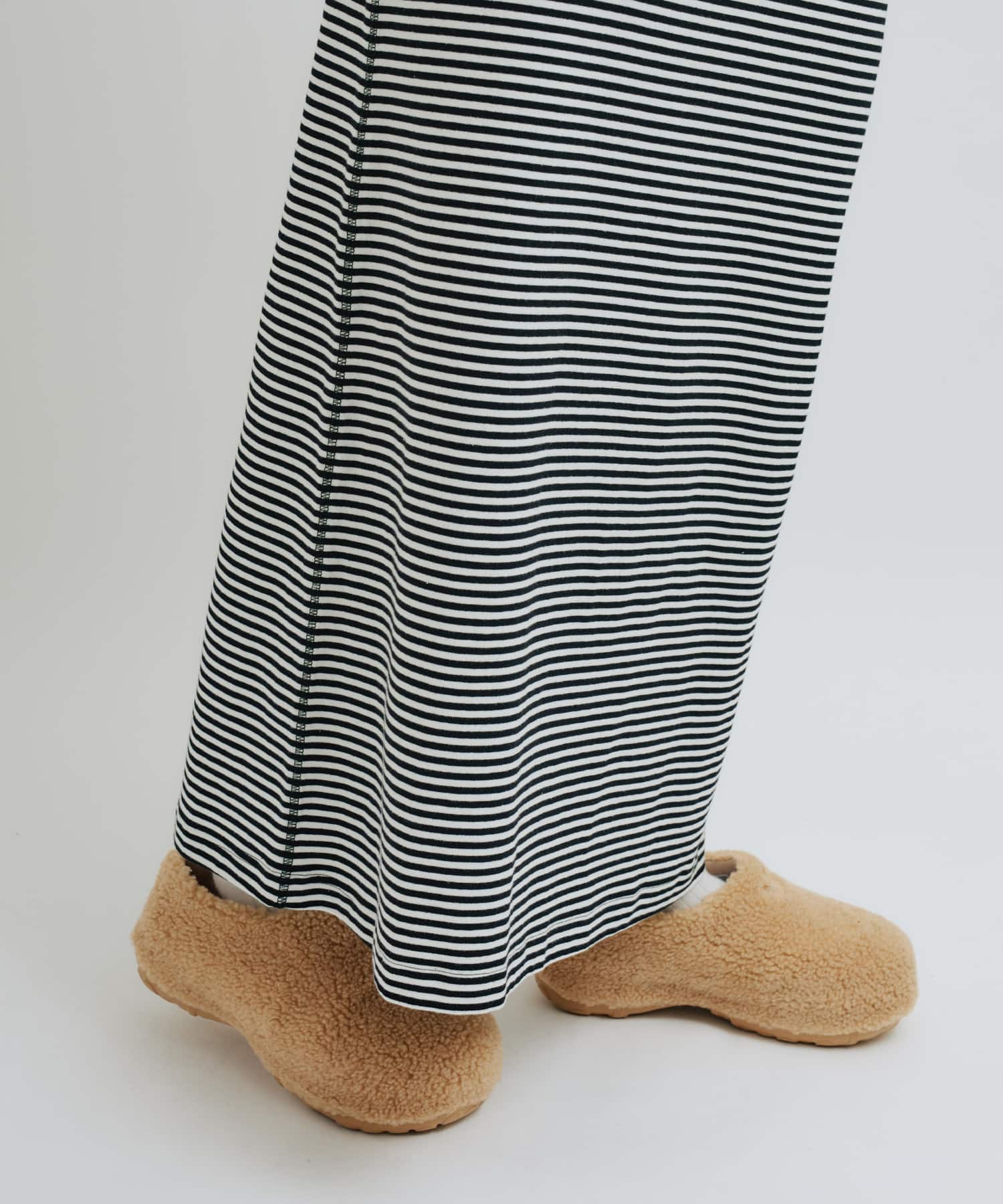 atmos pink Border Long Skirt WHITEの画像