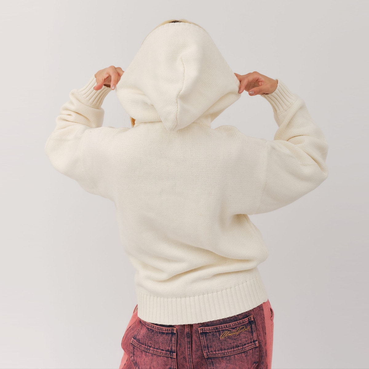atmos pink Big Logo Knit Hoodie WHITEの画像
