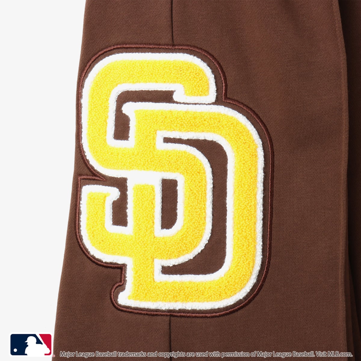 atmos pink MLB Sweat Pants BROWNの画像