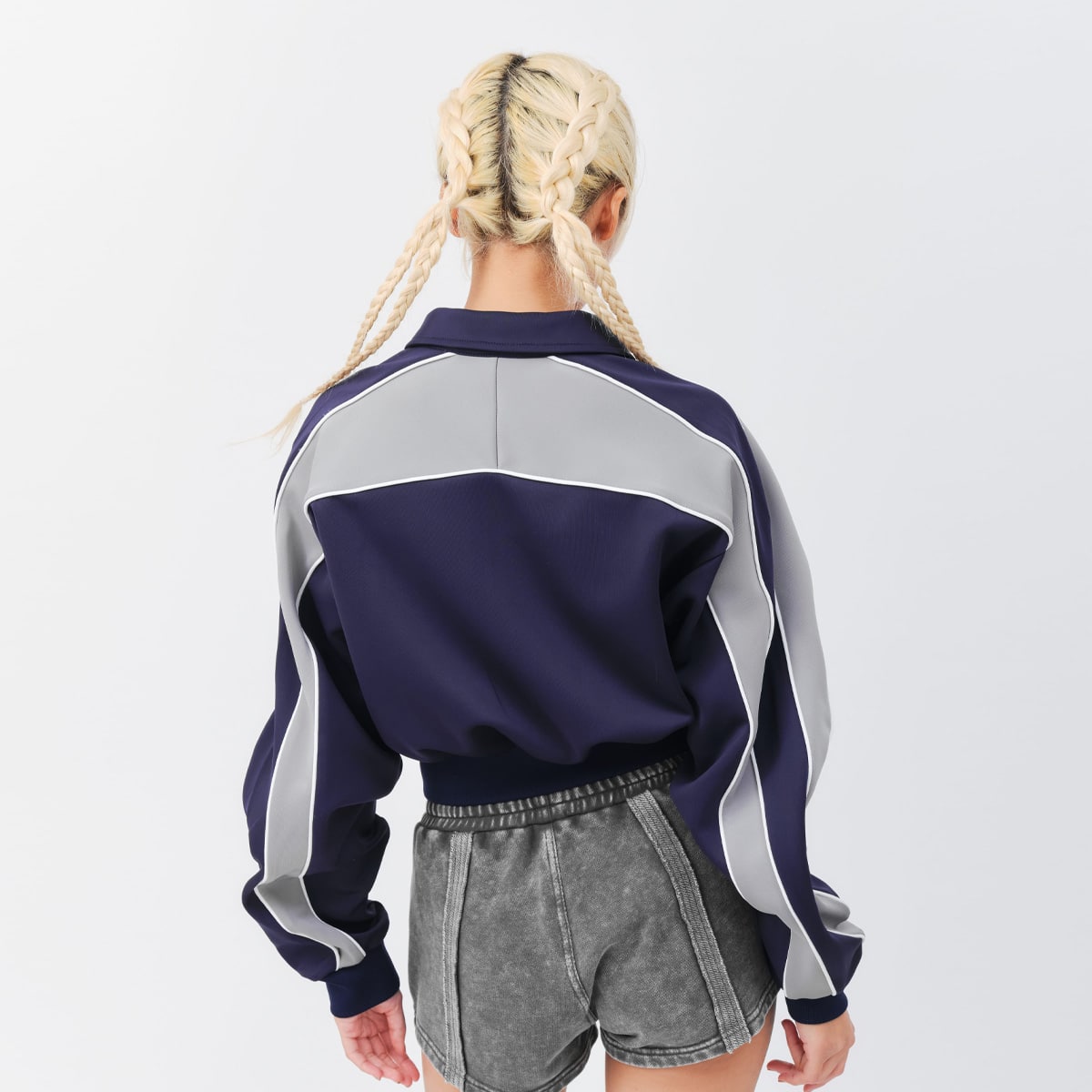 atmos pink Track Jacket NAVYの画像
