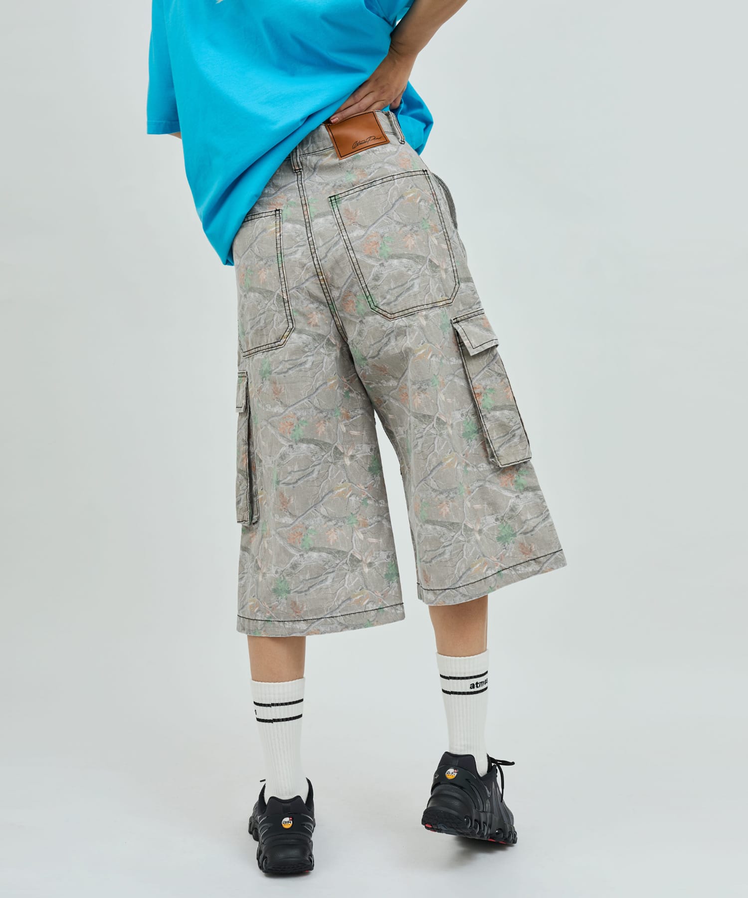 atmos pink Real Tree Camouflage Bermuda Pants CAMOUFLAGE BROWNの画像