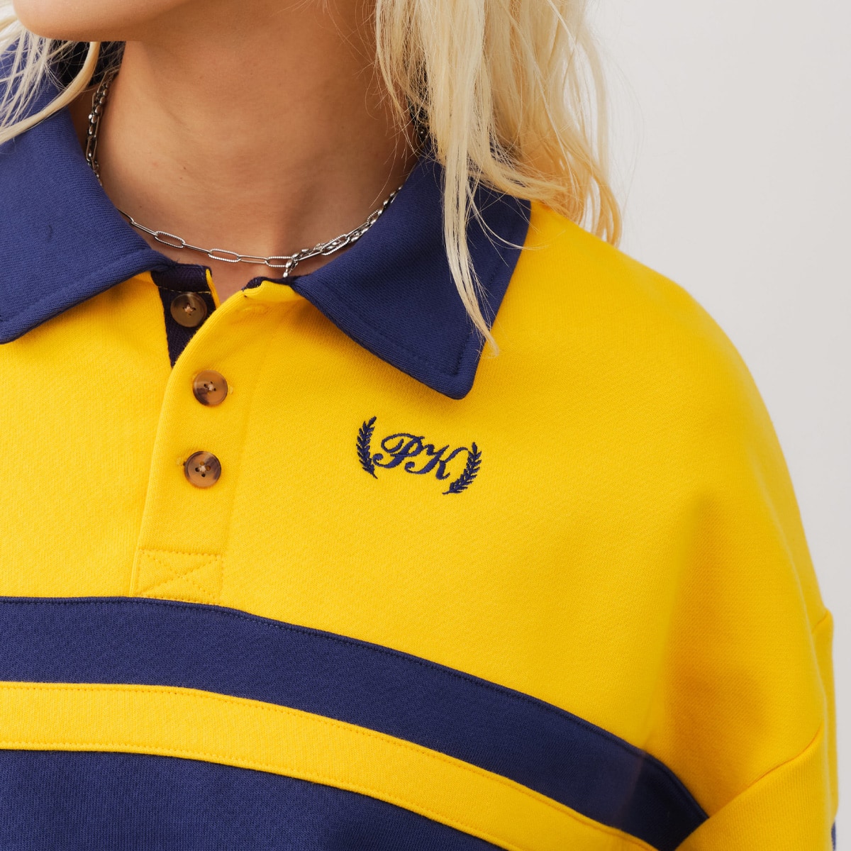 atmos pink Line Polo Sweatshirt YELLOWの画像