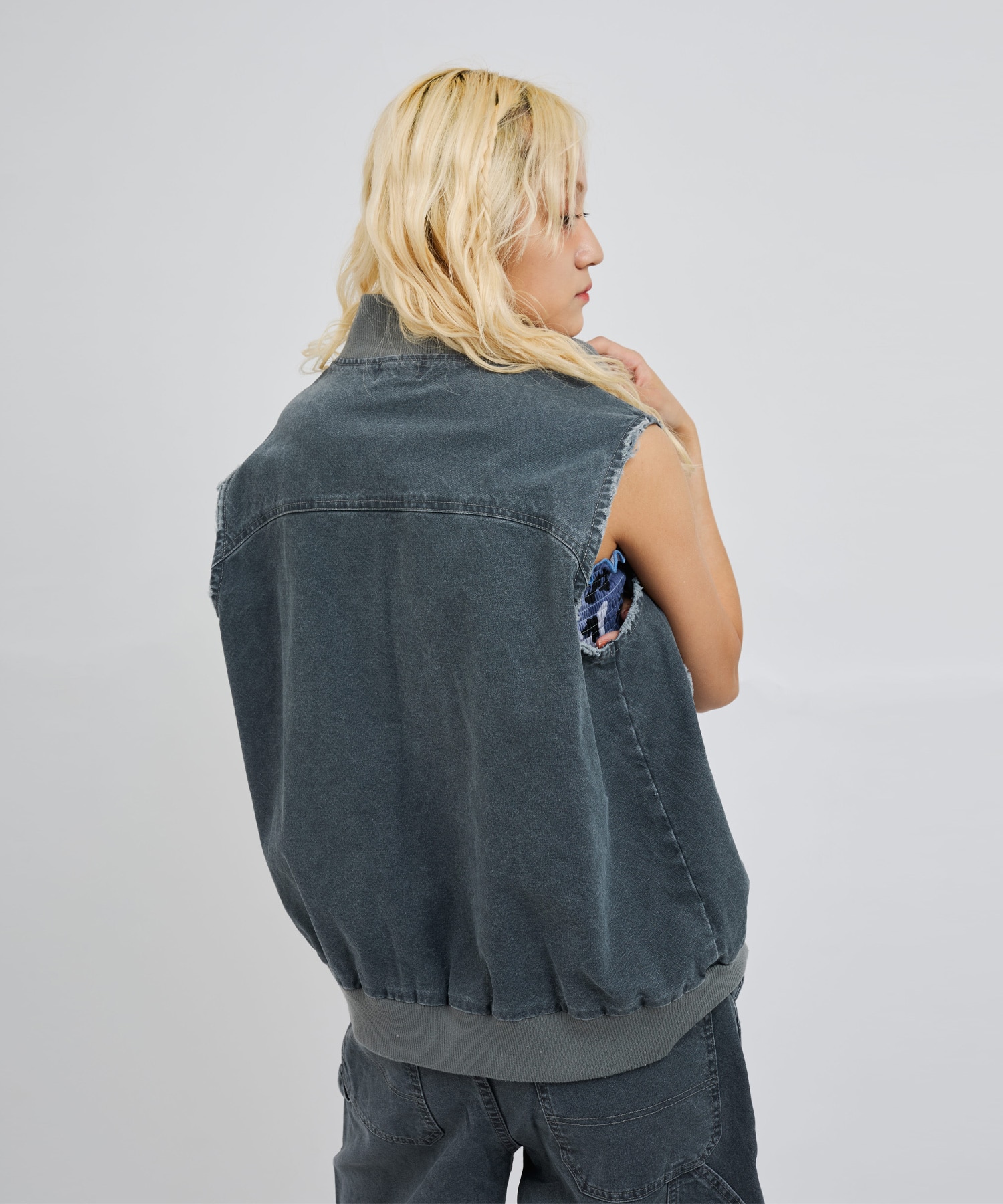 atmos pink Vintage Finish Vest GRAYの画像
