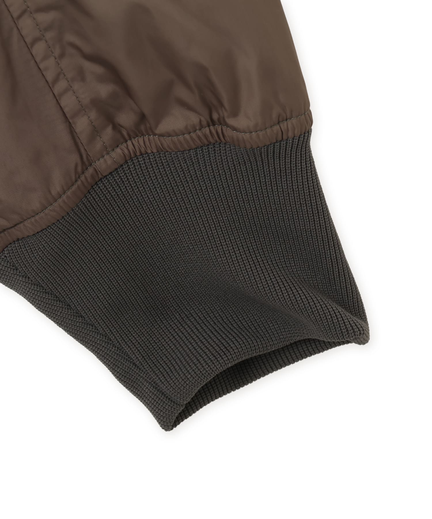 Poliquant THE BREATHABLE INSULATED BOMBER JACKET OLIVEの画像