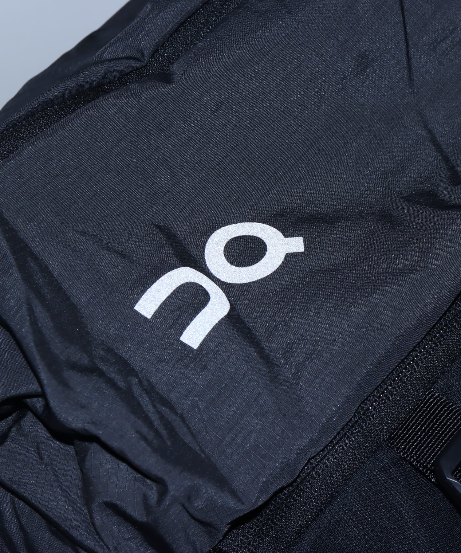 On Speed Pack 30L 1 U Magnet | Blackの画像