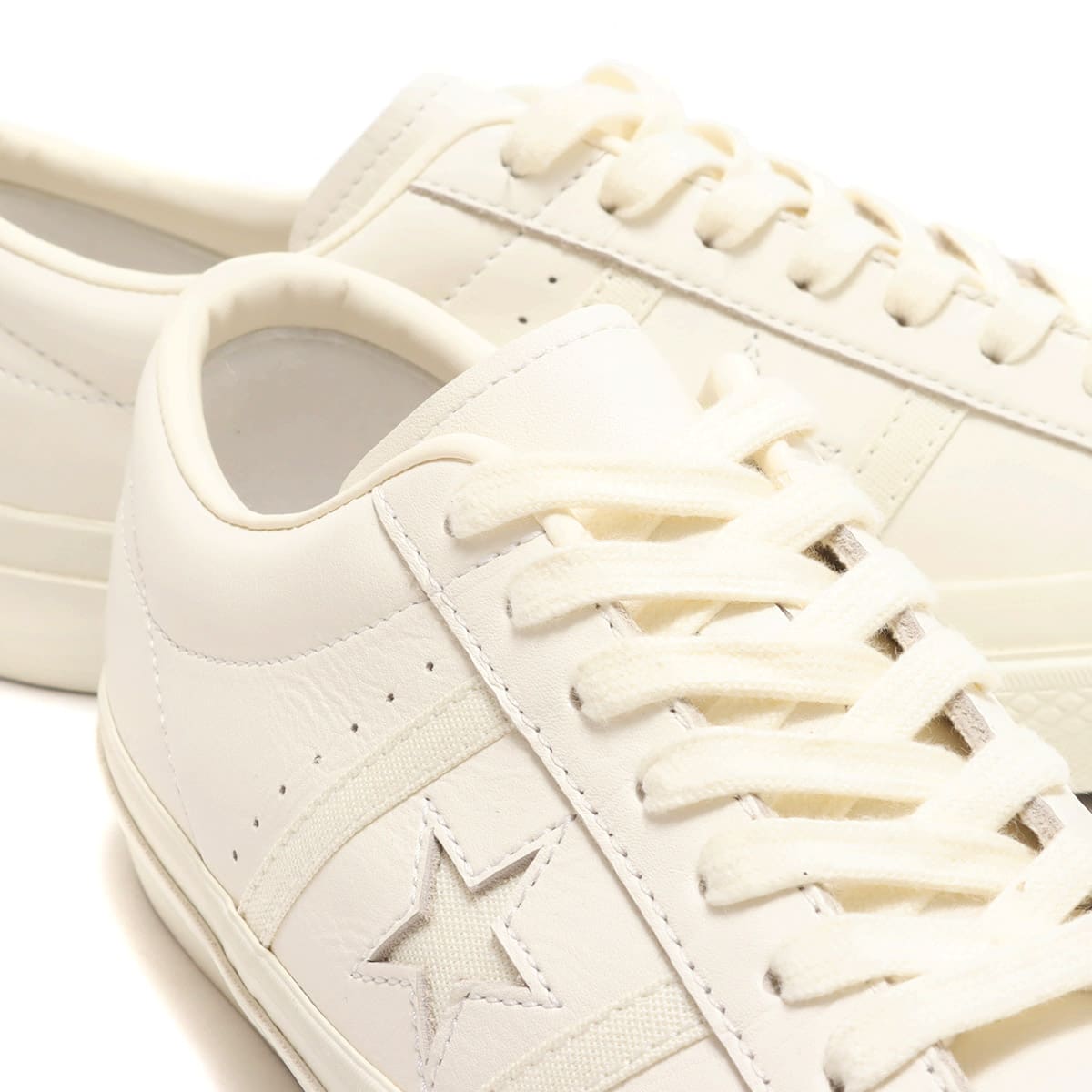 CONVERSE STAR&BARS LEATHER WHITE 22SS-Iの画像