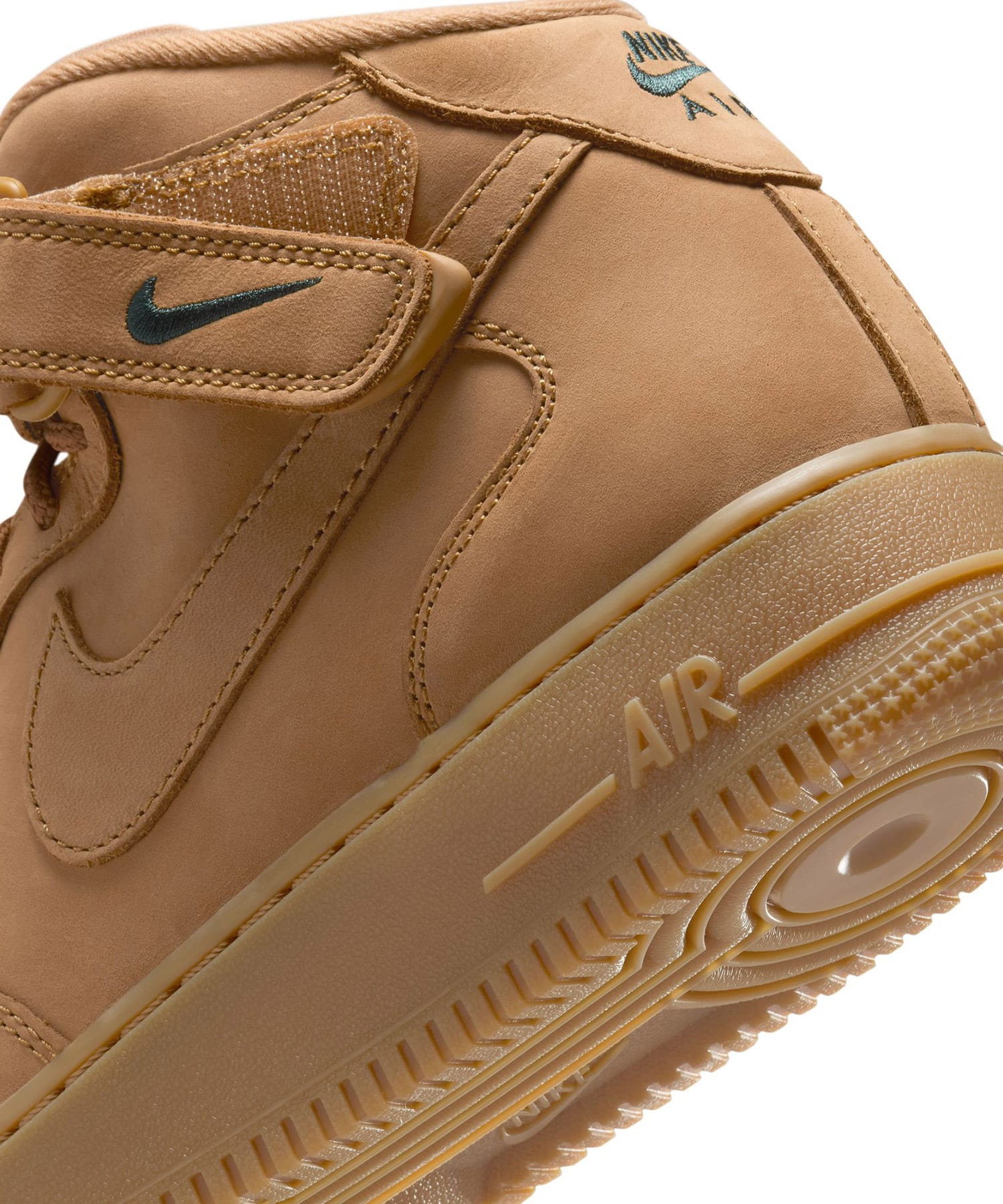 NIKE AIR FORCE 1 MID '07 PRM QS FLAX/FLAX-OUTDOOR GREENの画像