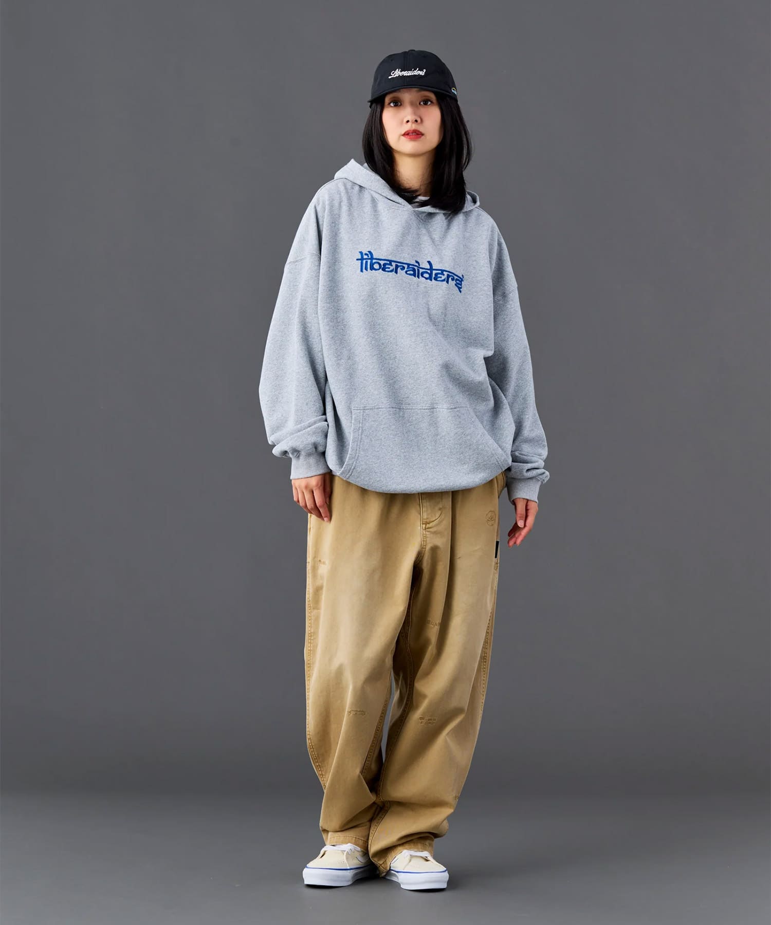 LIBERAIDERS FRENCH TERRY HOODIE GRAYの画像