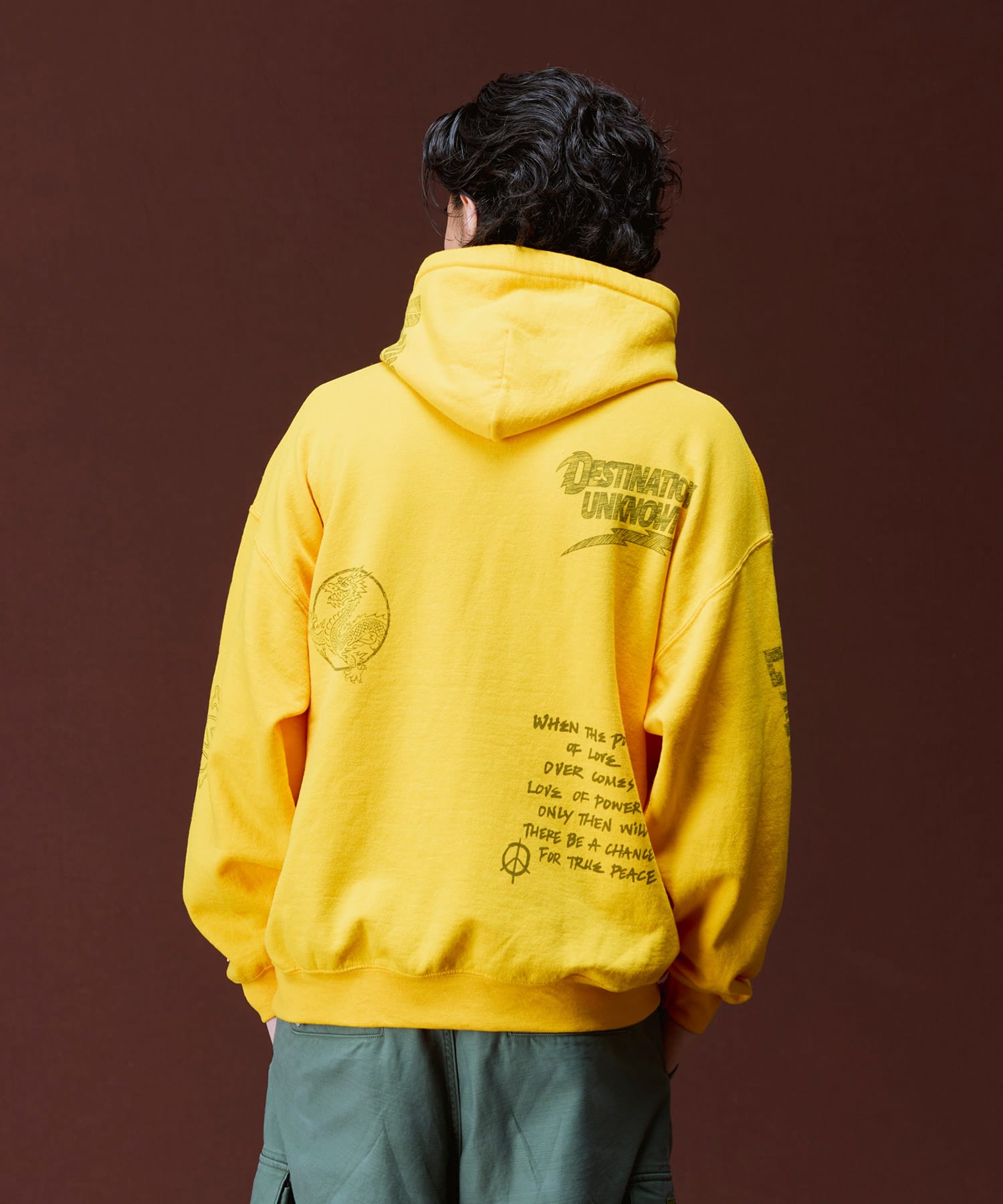 LIBERAIDERS HANDWRITING MULTI LOGO HOODIE YELLOWの画像