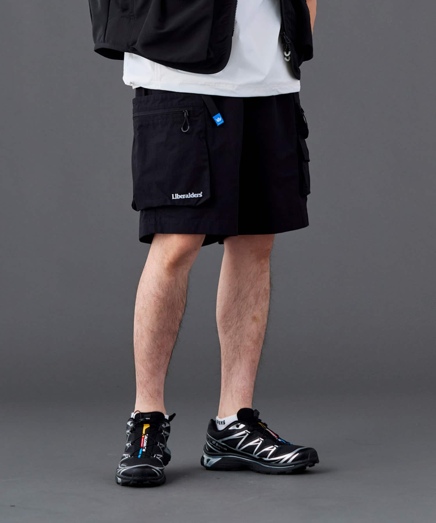 LIBERAIDERS CORDURA RIP UTILITY SHORTS BLACKの画像