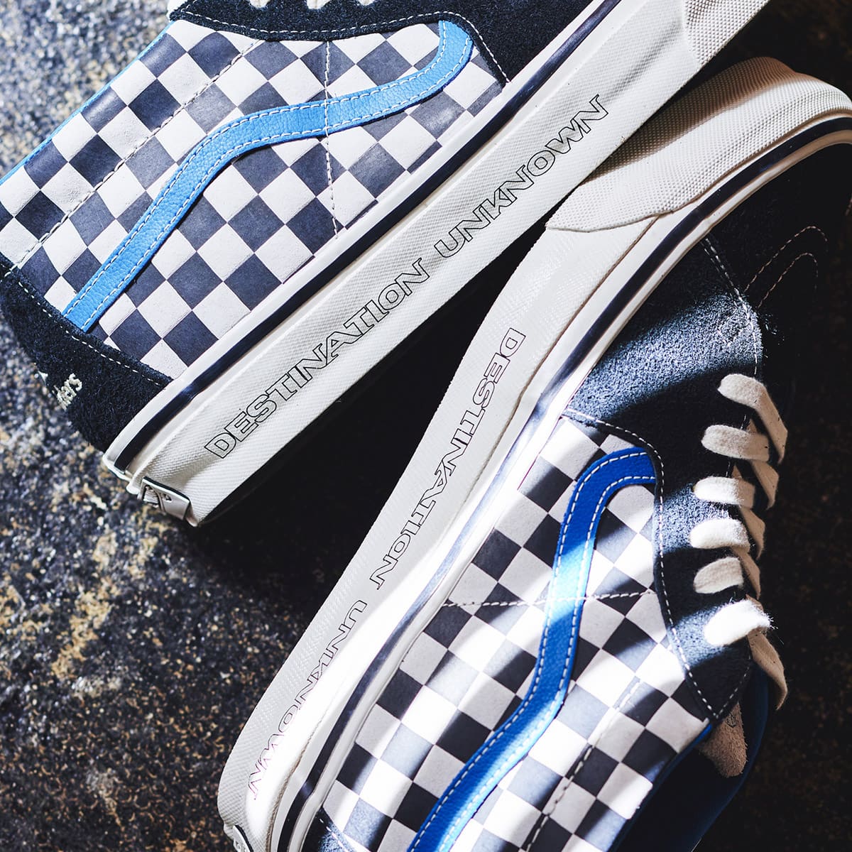 LIBERAIDERS x VANS LX Sk8-Mid Reissue 83 BLACK （リベ