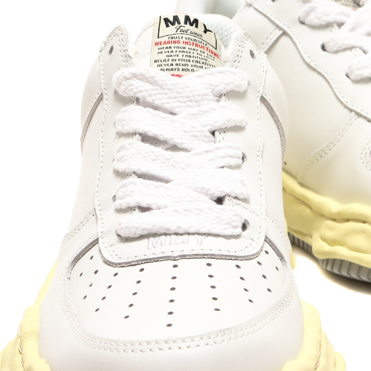 Maison MIHARA YASUHIRO WAYNE LOW/LEATHER ホワイト（メゾン