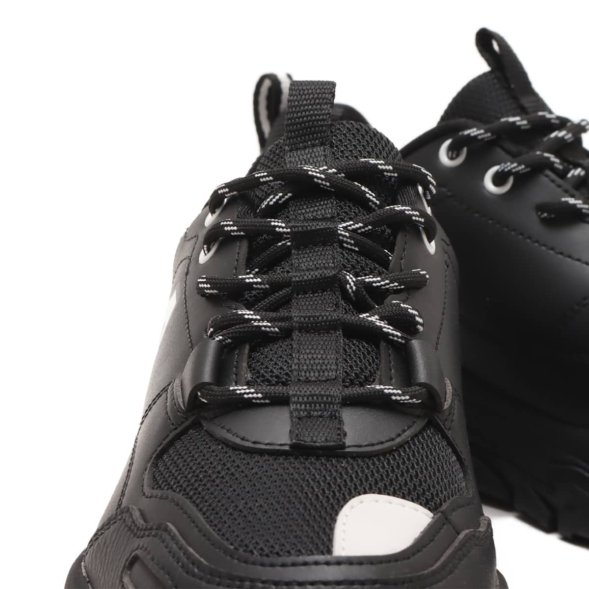 AKIII CLASSIC AKIII URBAN TRACKER SIGNITURE LOGO BLACK/WHITE 23FA-Iの画像