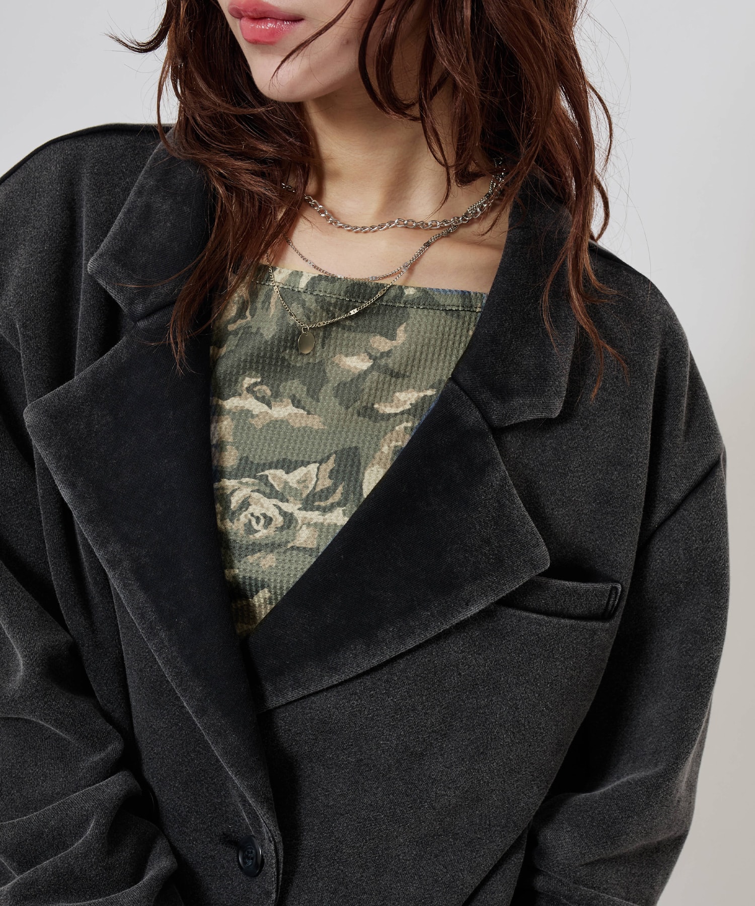 atmos pink Jersey Cropped Jacket CHARCOALの画像