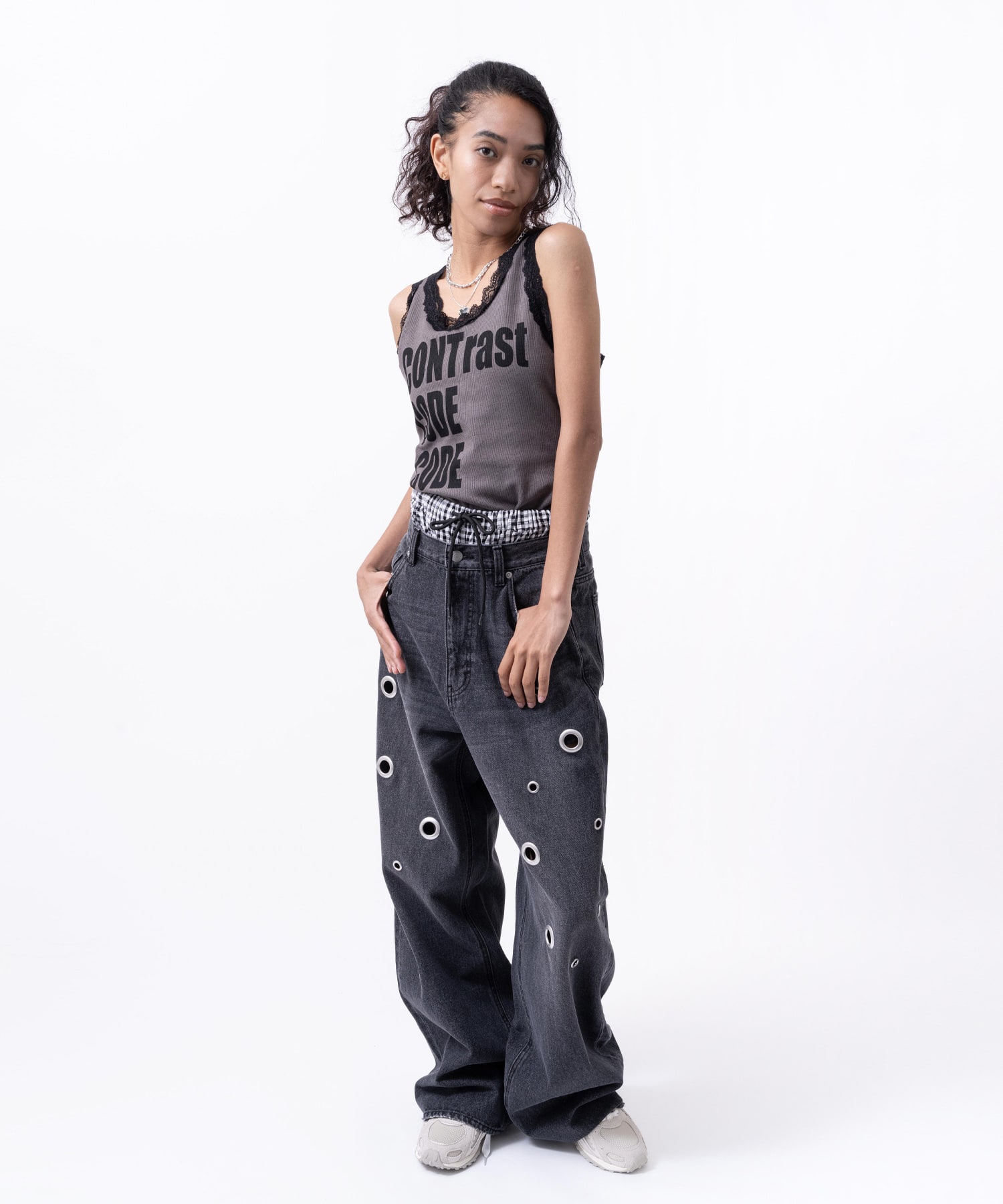 atmos pink Lace Tank Top BLACKの画像