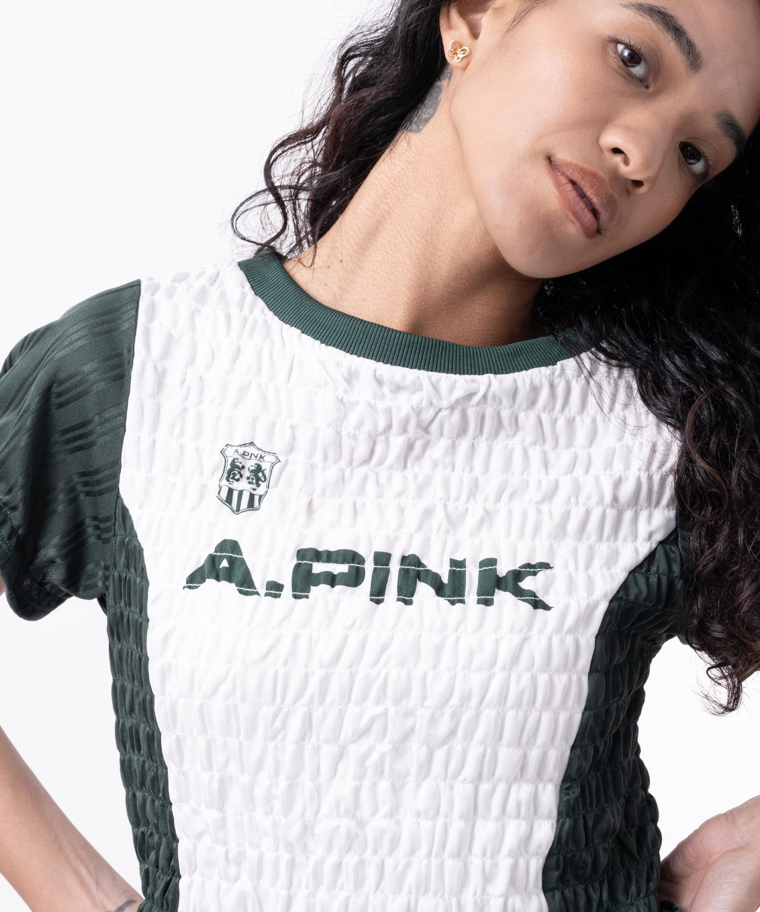atmos pink Shirring Game T-shirt WHITEの画像