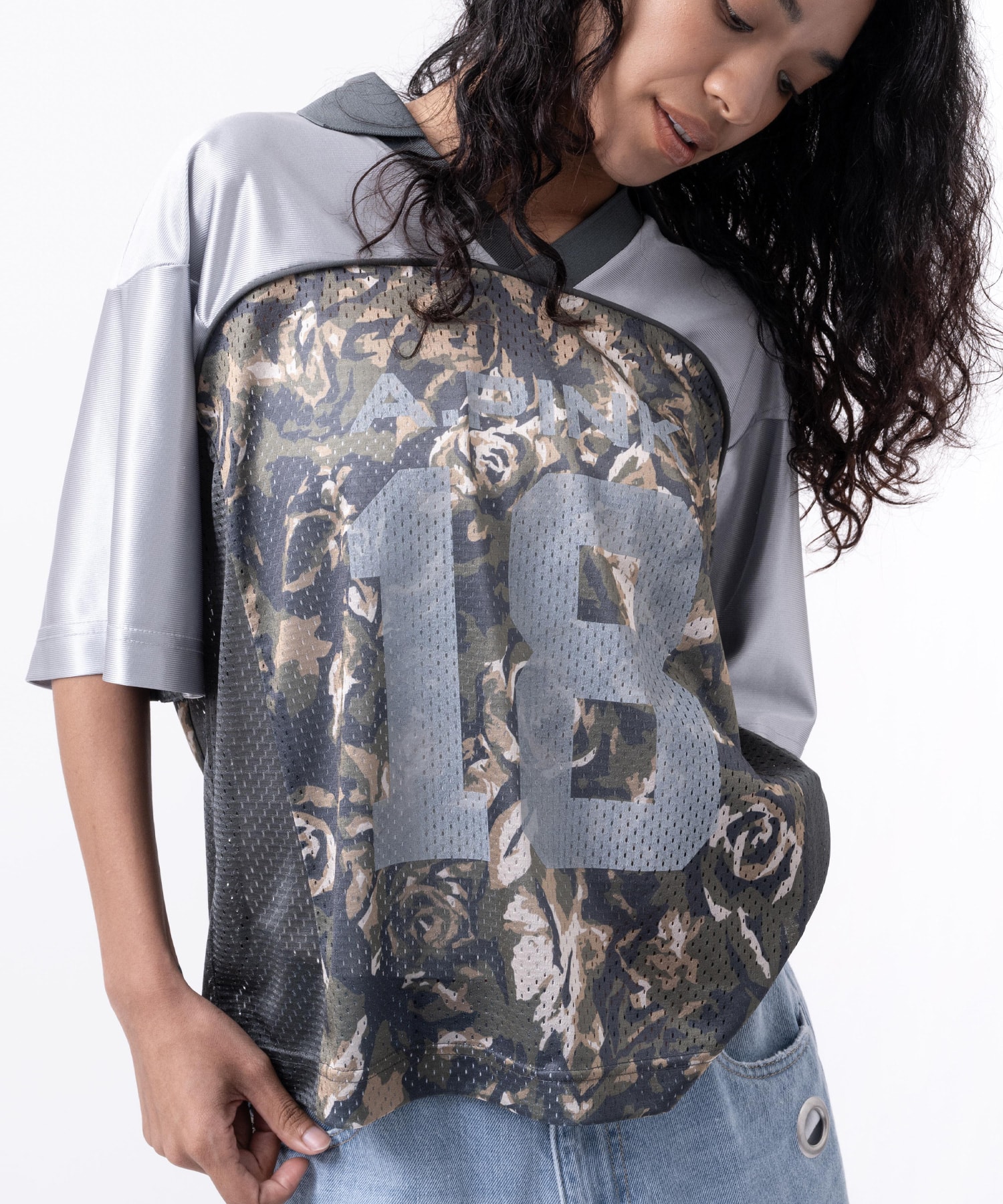 atmos pink Rose Camouflage Game Shirt KHAKIの画像