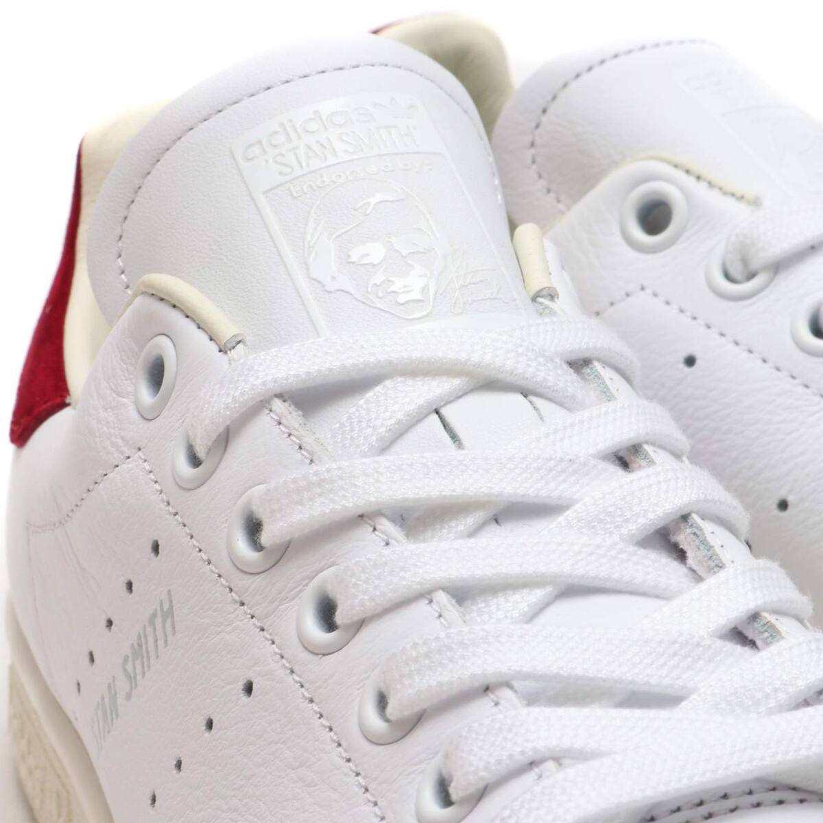 aq0887 adidas