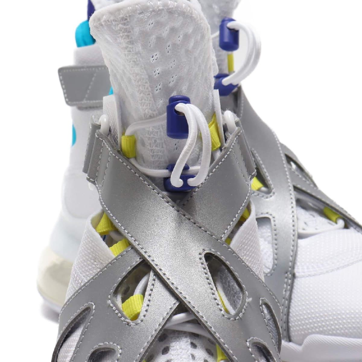 JORDAN BRAND WMNS JORDAN AIR LATITUDE 720 WHITE/DYNAMIC YELLOW