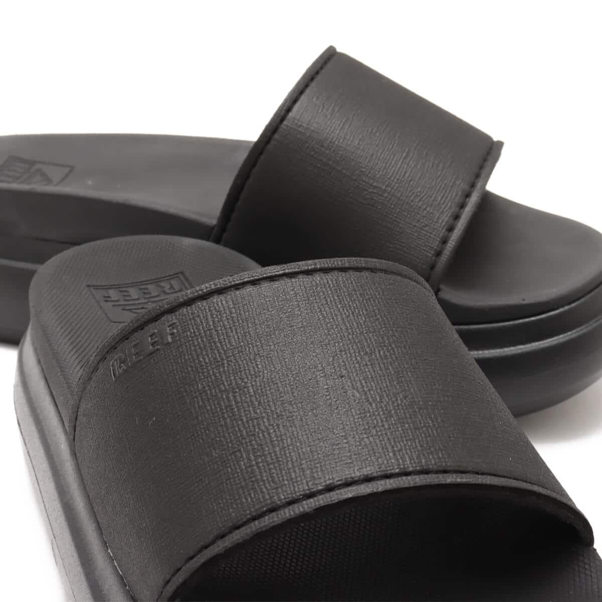 REEF CUSHION BONDI BAY BLACK/BLACK の画像