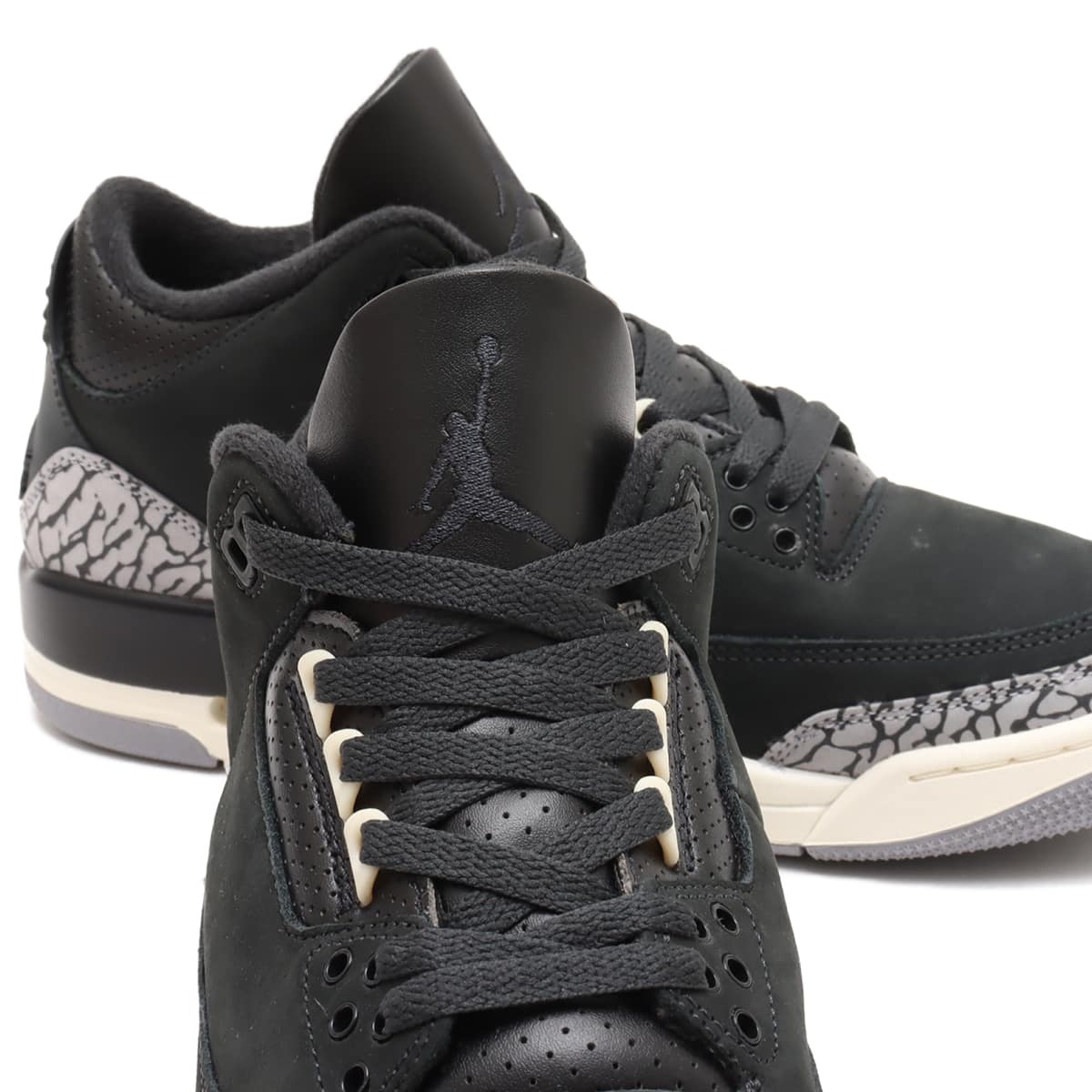 JORDAN BRAND WMNS AIR JORDAN 3 RETRO OFF NOIR/BLACK-SAIL-CEMENT ...