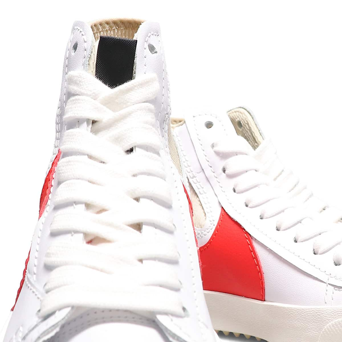 NIKE BLAZER MID '77 JUMBO WHITE/HABANERO RED-RATTAN-WHITE 22SP-I