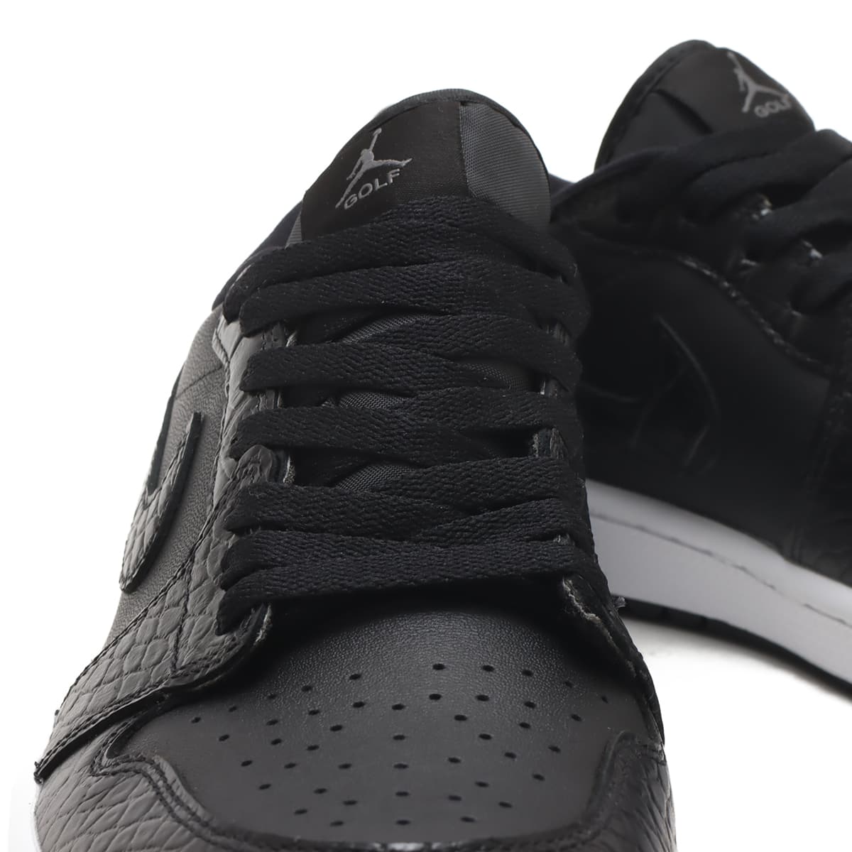 JORDAN BRAND AIR JORDAN 1 LOW G BLACK/BLACK-IRON GREY-WHITEの画像