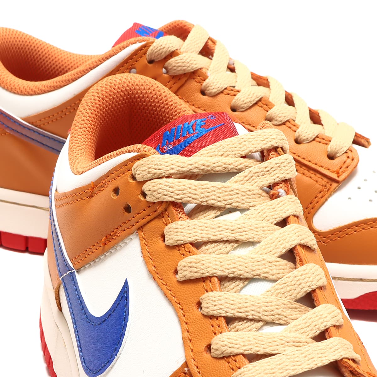 NIKE DUNK LOW (GS) SAIL/GAME ROYAL-UNIVERSITY RED-HOT CURRY 22FA-I