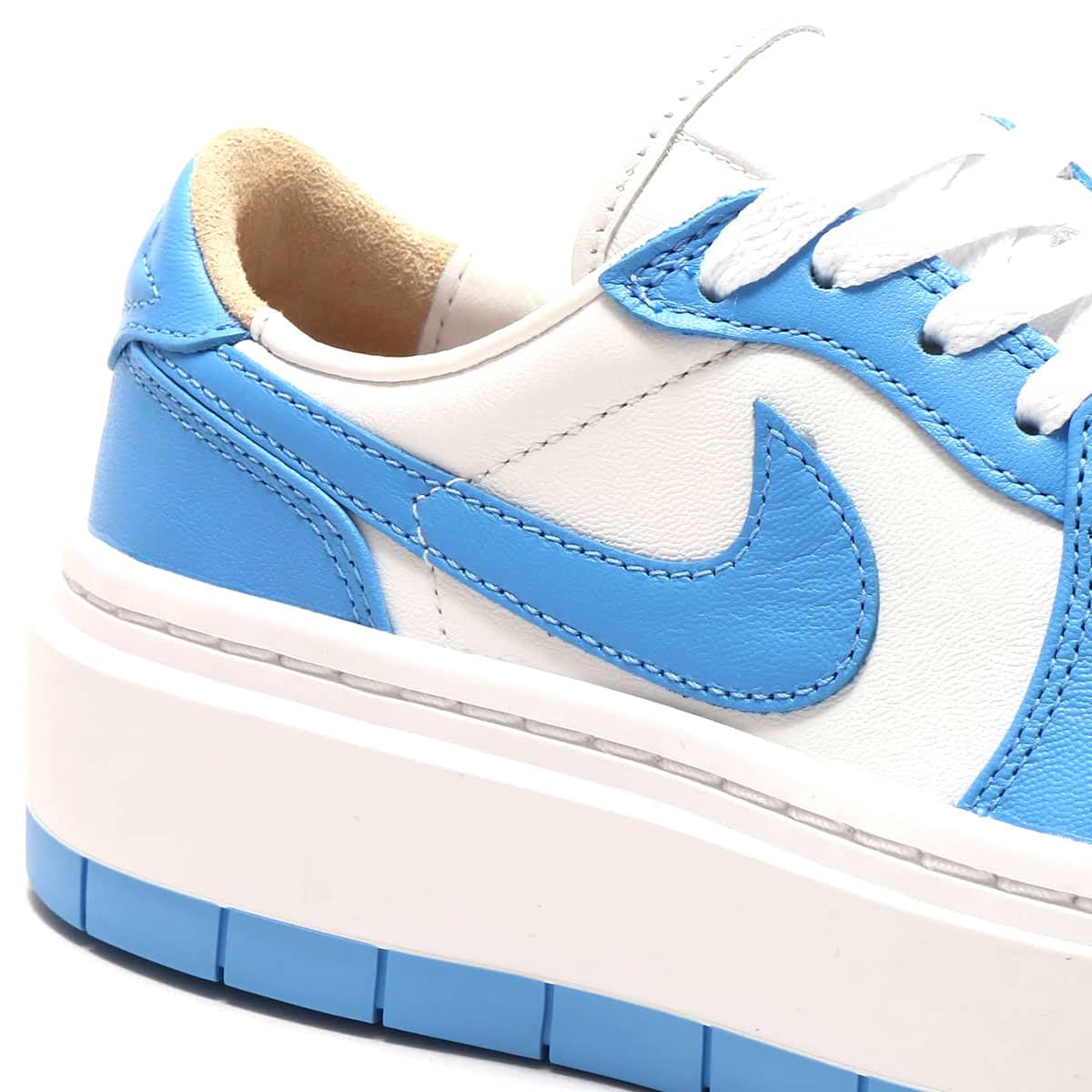 JORDAN BRAND W AIR JORDAN 1 ELEVATE LOW SE WHITE/UNIVERSITY BLUE ...