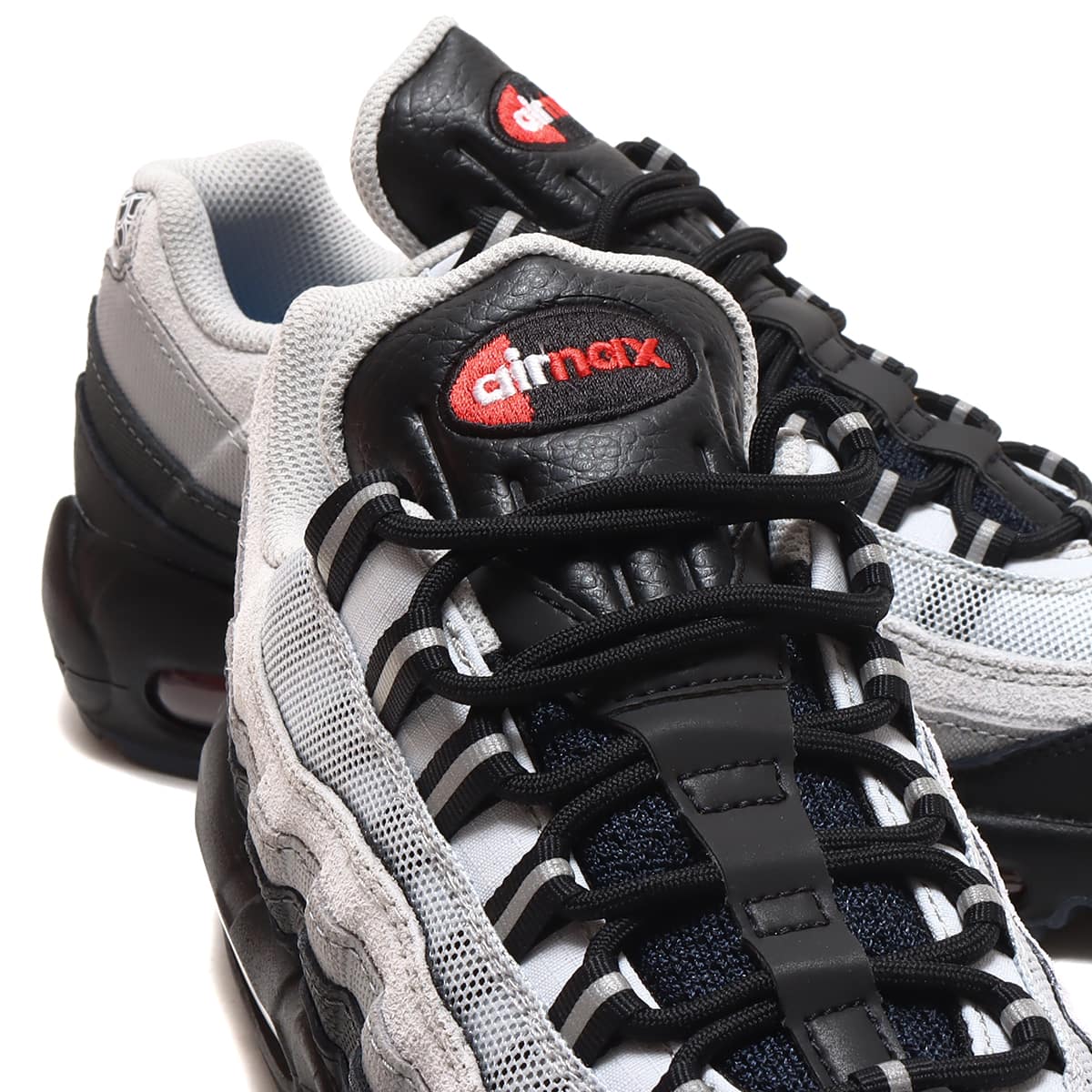 NIKE AIR MAX 95 PRM BLACK/WHITE-PURE PLATINUM-LT SMOKE GREY 22HO-I