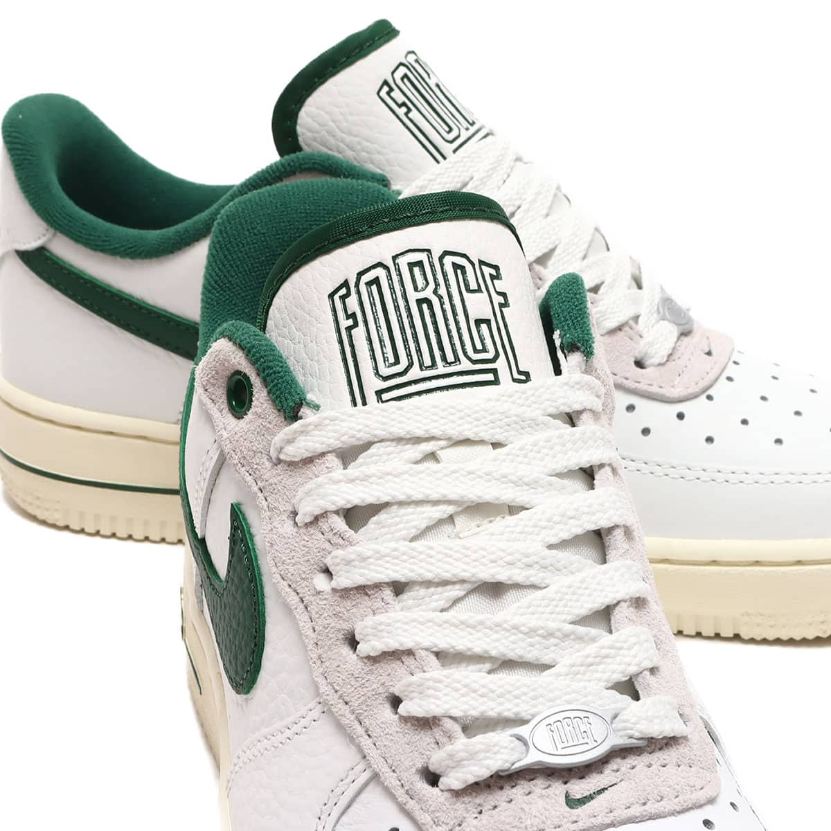 【完売品】NIKE AIR FORCE 1 '07 LX GREEN／WHITE