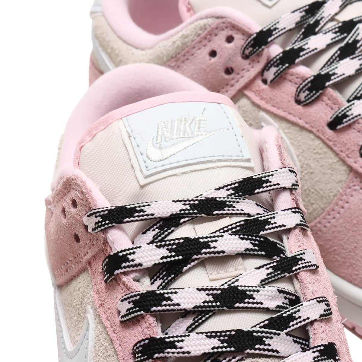 NIKE W DUNK LOW LX PINK FOAM /PURE PLATINUM-PHANTOM 23SP-I